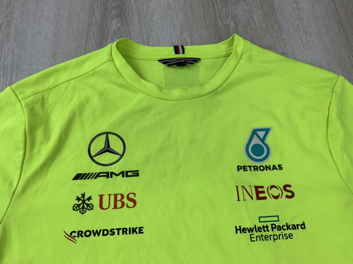 Tommy Hilfiger Mens t shirt Tommy Hilfiger AMG Petronas Formula1 Size S Size US S / EU 44-46 / 1 - 8 Thumbnail