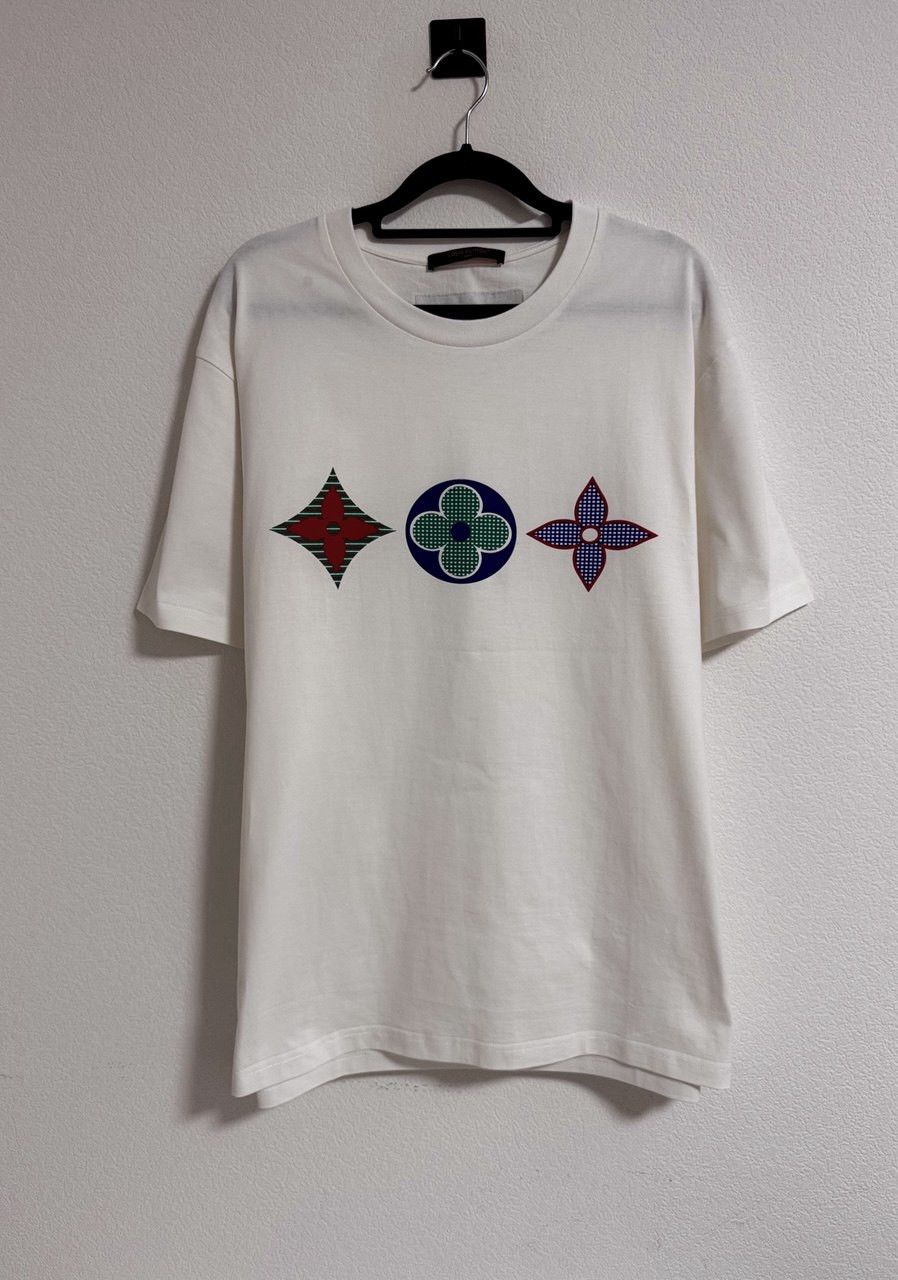 Louis Vuitton Louis Vuitton T-shirt Size US L / EU 52-54 / 3 - 1 Thumbnail
