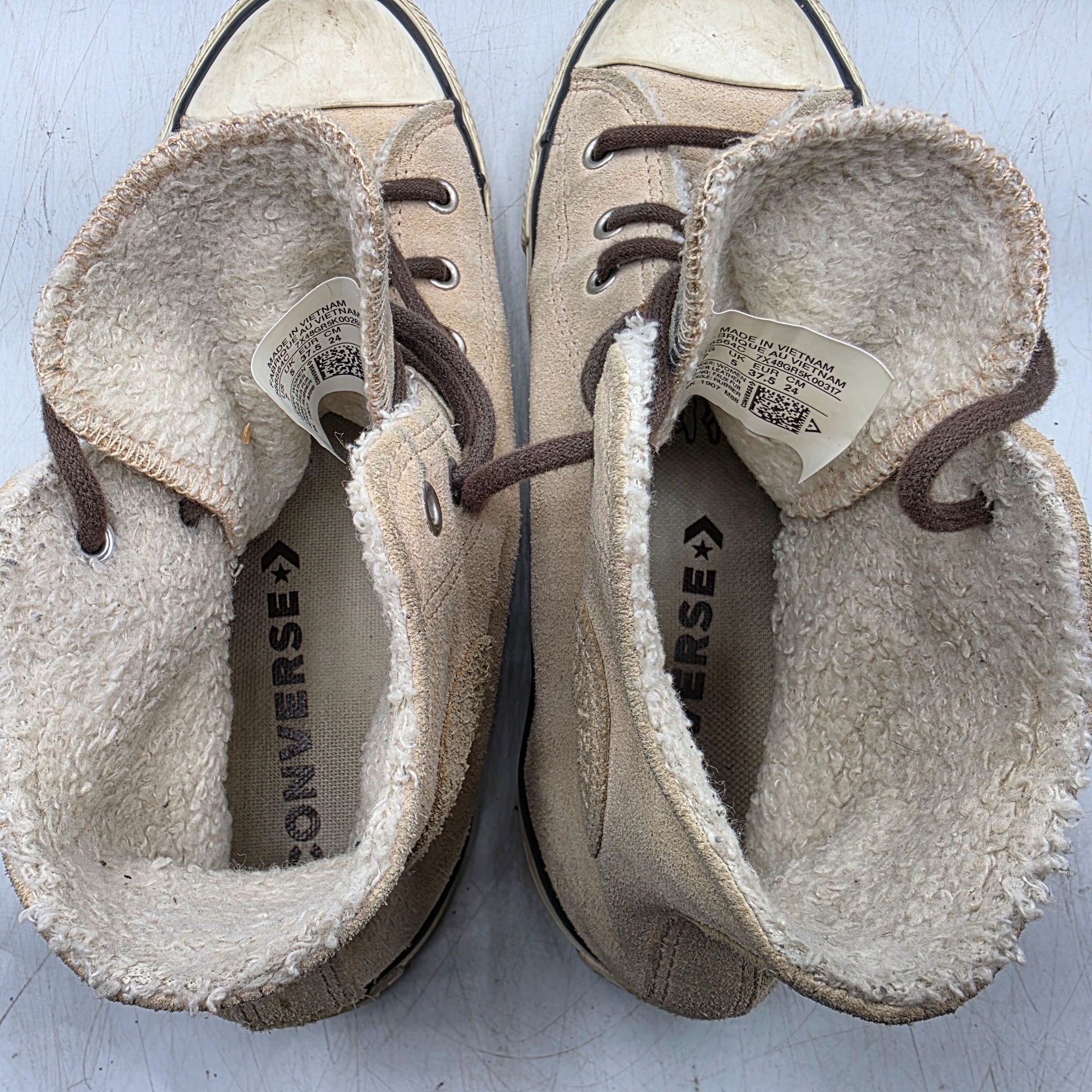 Converse Converse Sherpa Chuck Taylor Womens Size 7 Light Bisque Egre Size US 7 / IT 37 - 6 Thumbnail