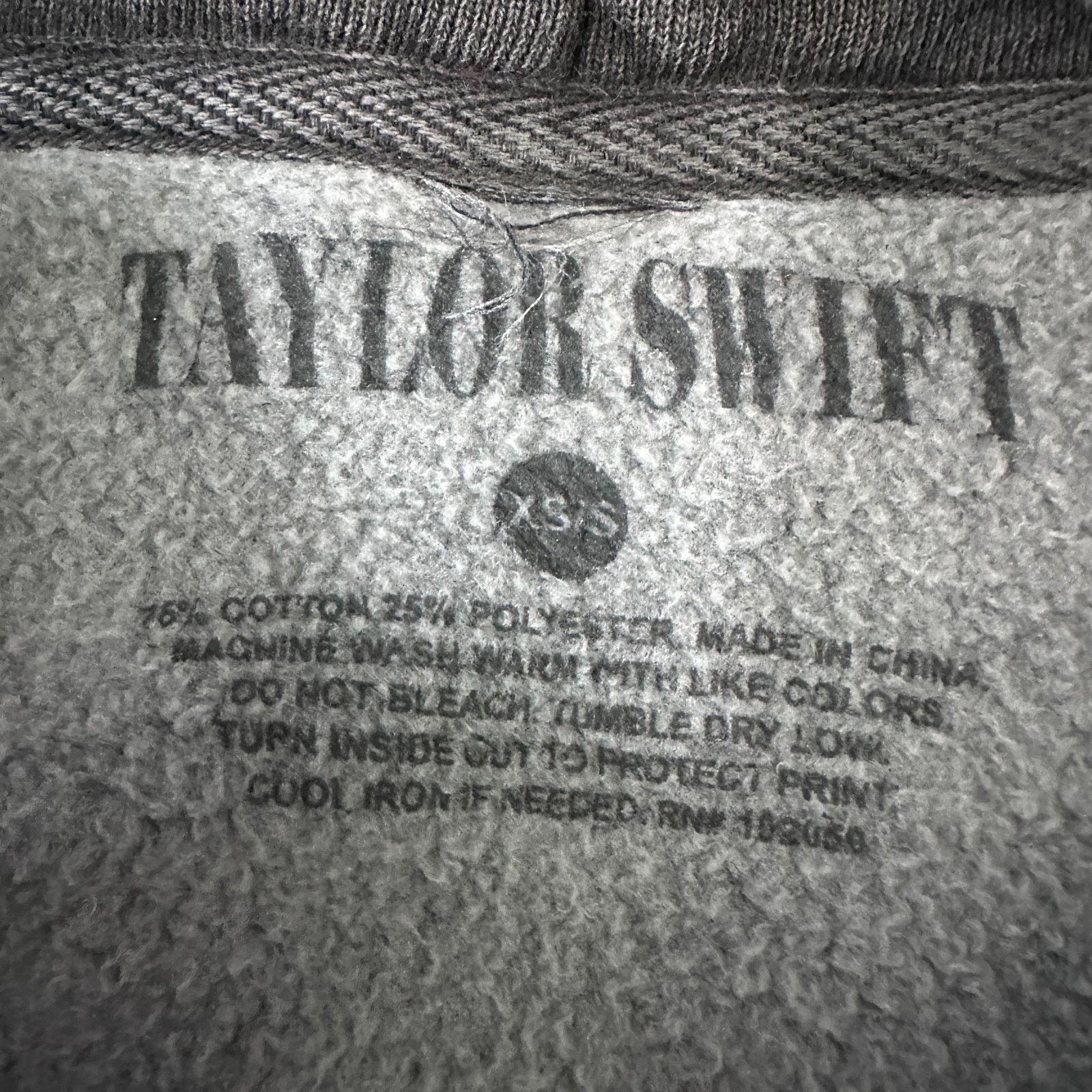 Other Taylor Swift Reputation Tour Hoodie Adults XS Small Gray Size XS / US 0-2 / IT 36-38 - 6 Thumbnail