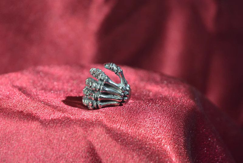 Jewelry Skull Modern Jewelry Rings Open Size Chrome Ring (Size 7-13) Size ONE SIZE - 5 Thumbnail