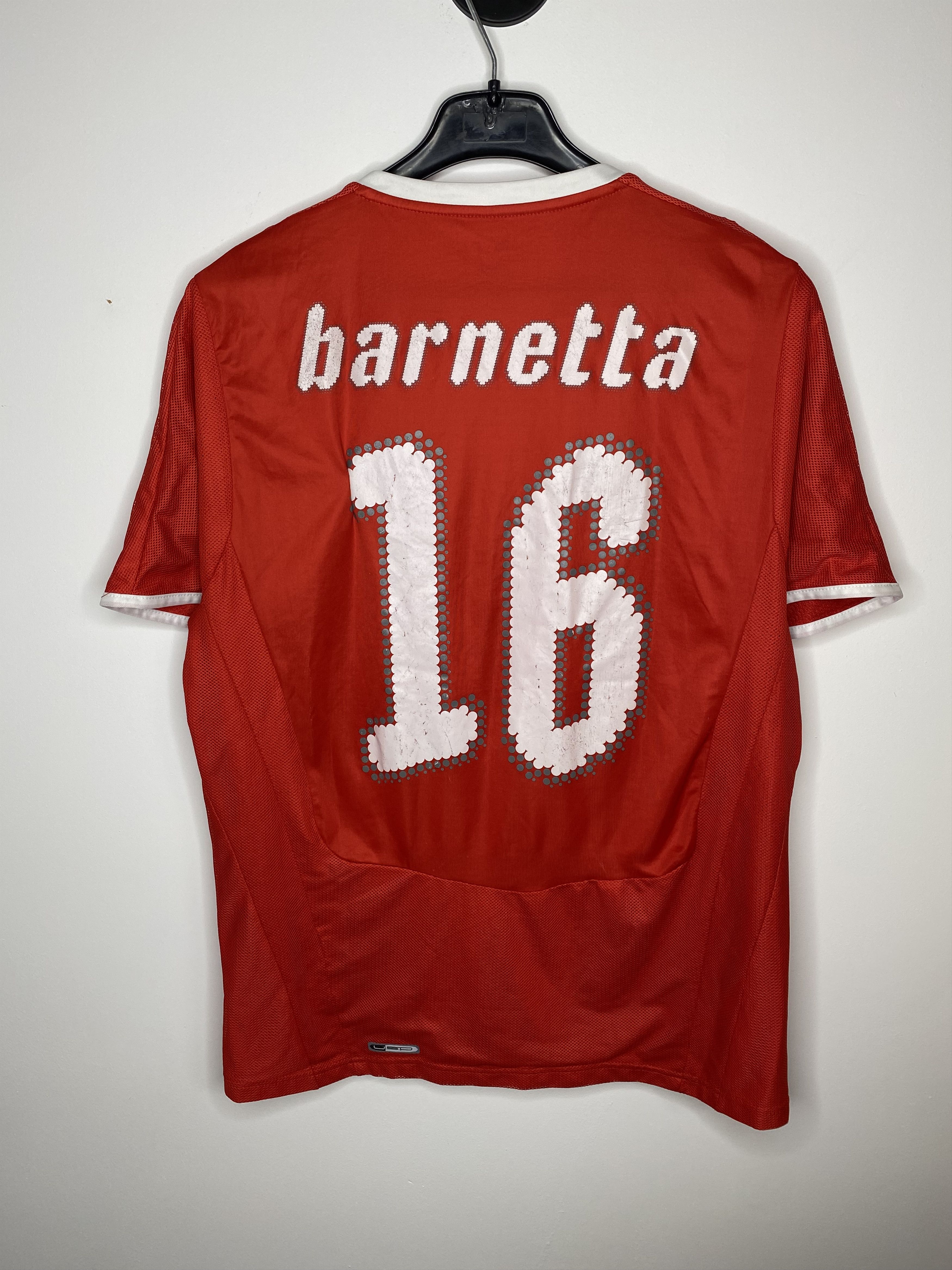 Puma BARNETTA #16 SWITZERLAND 2008 HOME FOOTBALL SHIRT SOCCER Size US M / EU 48-50 / 2 - 2 Thumbnail