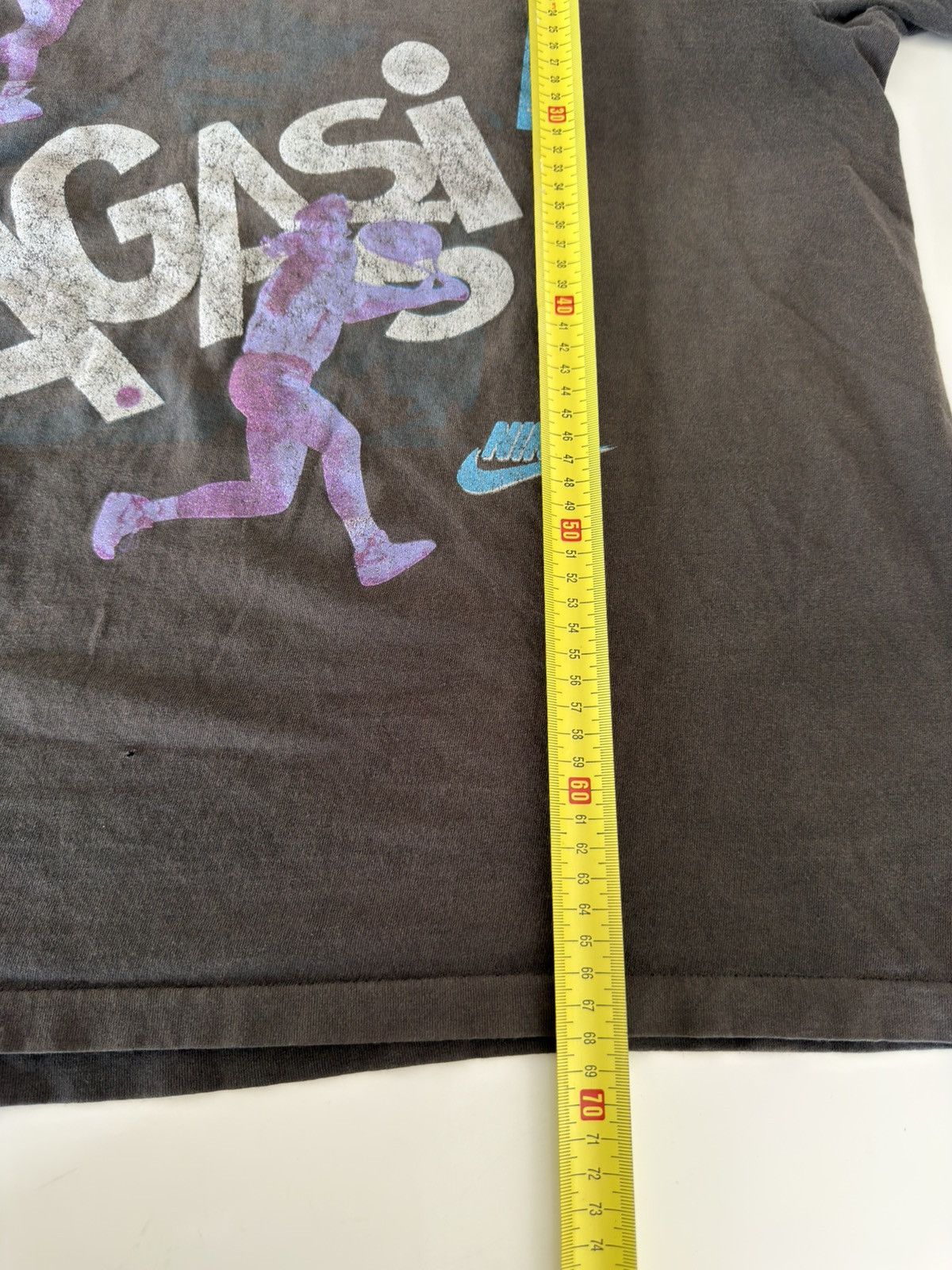 Nike *RARE* SUPER SUN FADED AGASI BLACK DISTRESSED NIKE T-SHIRT Size US XL / EU 56 / 4 - 13 Thumbnail