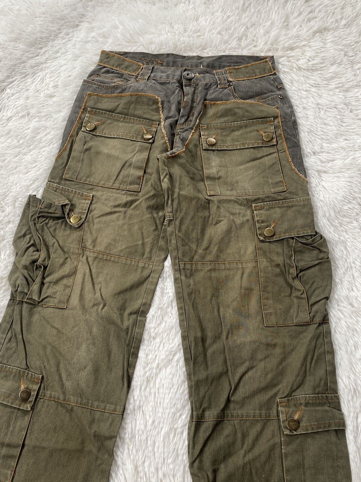 Japanese Brand 🔥Rare🔥Unexpeted Bushpant Cargo pant Multipocket Size US 28 / EU 44 - 14 Thumbnail