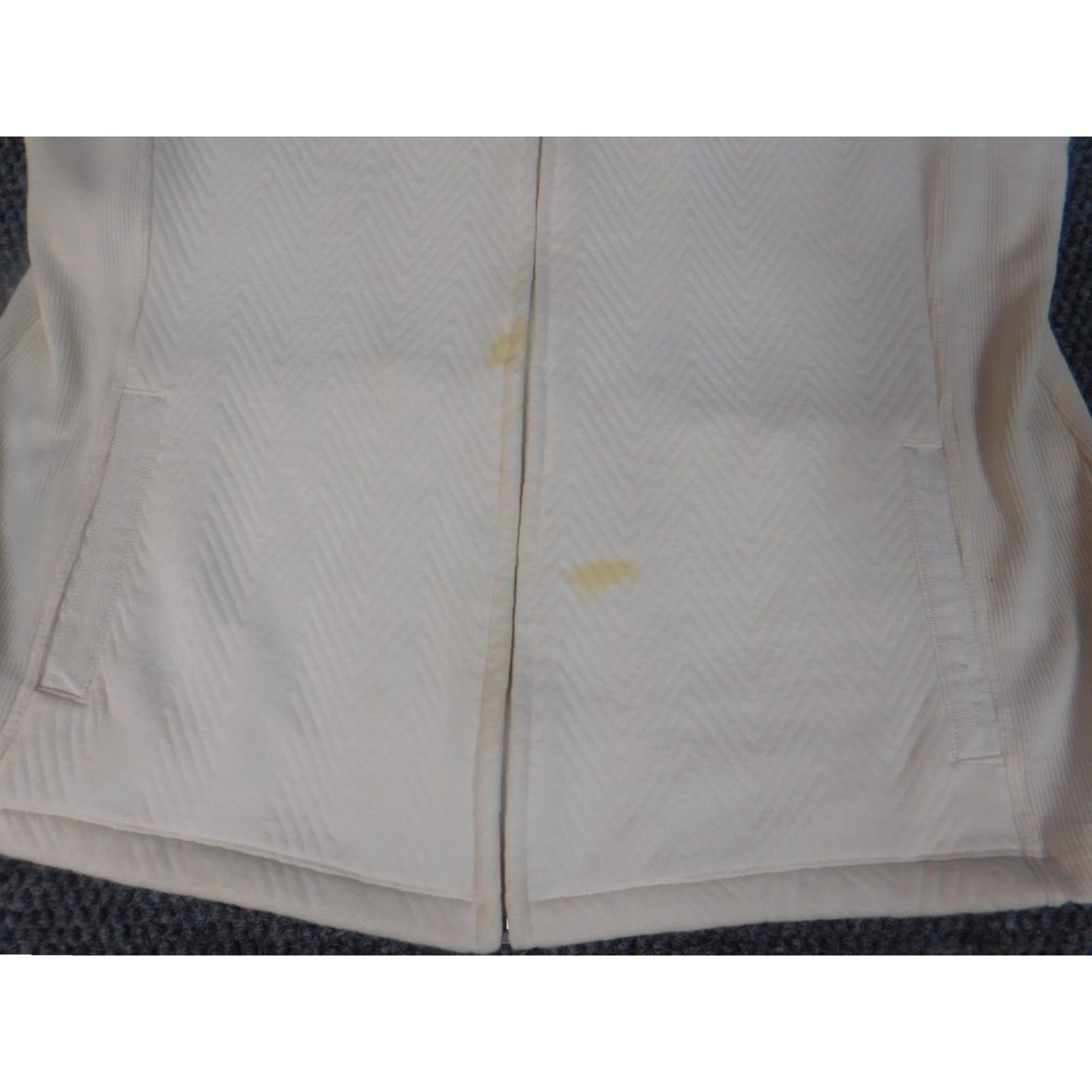 Croft & Barrow Croft & Barrow Womens Vest Large Beige Full Zip Vest Beige Long Sleeve Peanuts Pattern Regular Fit Casual Jacket Woman Mens? Size L / US 10 / IT 46 - 5 Thumbnail