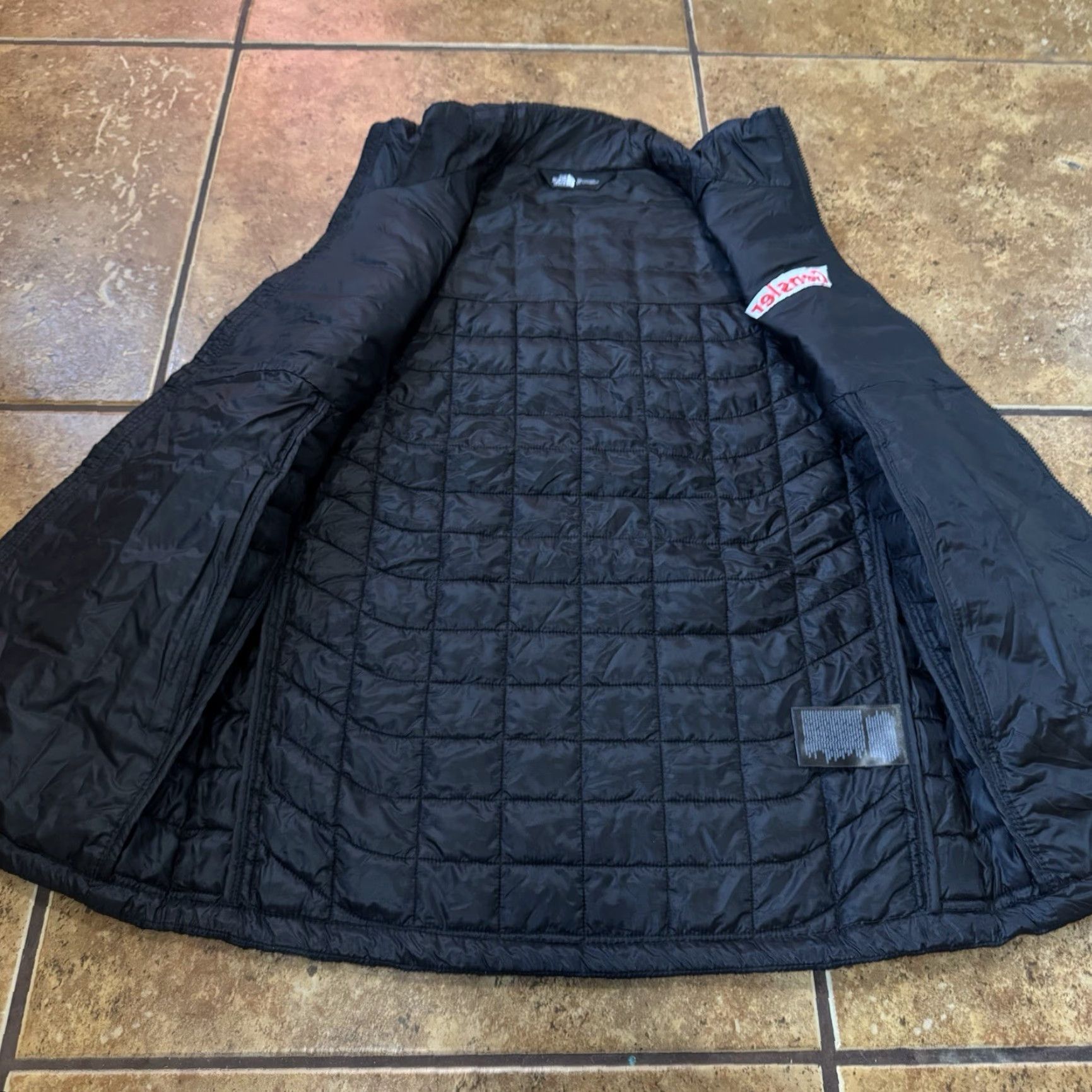 The North Face The North Face Thermoball Trek Vest Mens Small - Black NWT Size US S / EU 44-46 / 1 - 5 Thumbnail