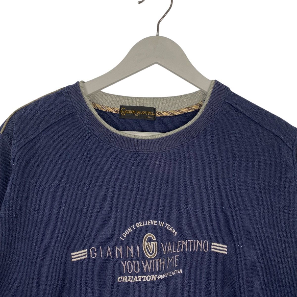 Other Vintage Gianni Valentino Embroidered Crewneck BNavyBlue Size US M / EU 48-50 / 2 - 4 Thumbnail
