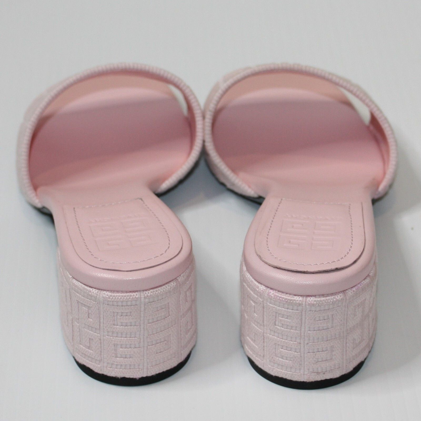 Givenchy 4G Block Heel Slide Sandals in Tender Pink US 10 MSRP $775 Size US 10 / IT 40 - 9 Thumbnail