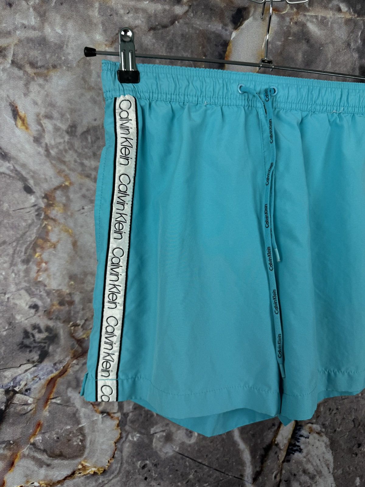Tommy Hilfiger Men’s Calvin Klein Swimwear Shorts Size Small Size US 30 / EU 46 - 2 Thumbnail