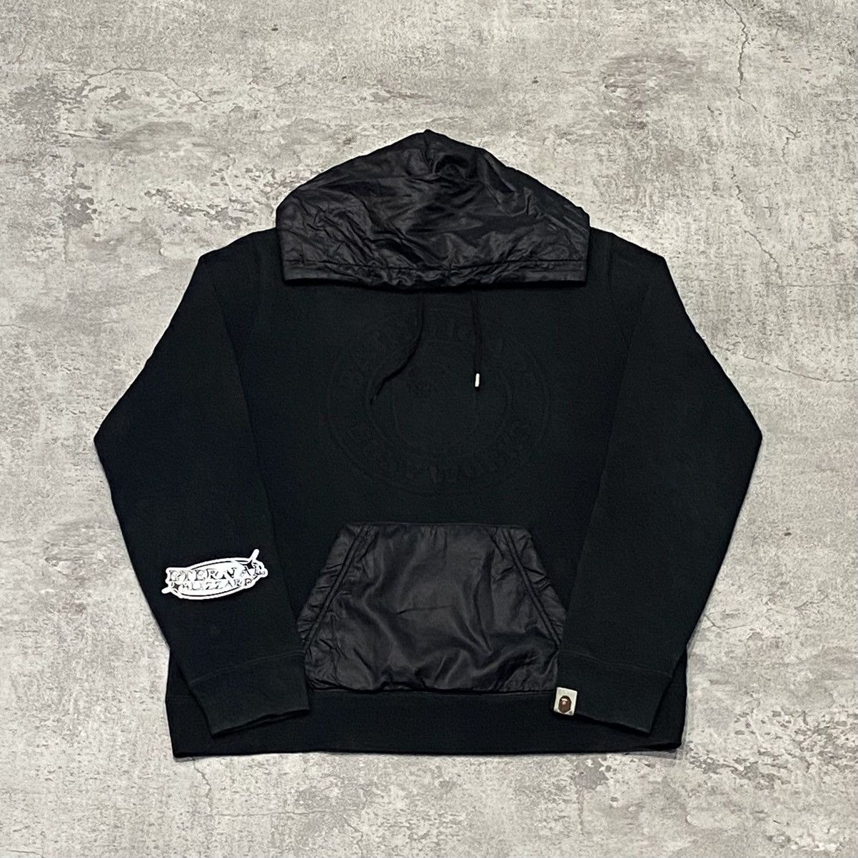 【A BATHING APE】GLITTER PRINT BUSY WORKS PULLOVER HOODIE BAPE Glitter print college logo pullover hoodie Black A