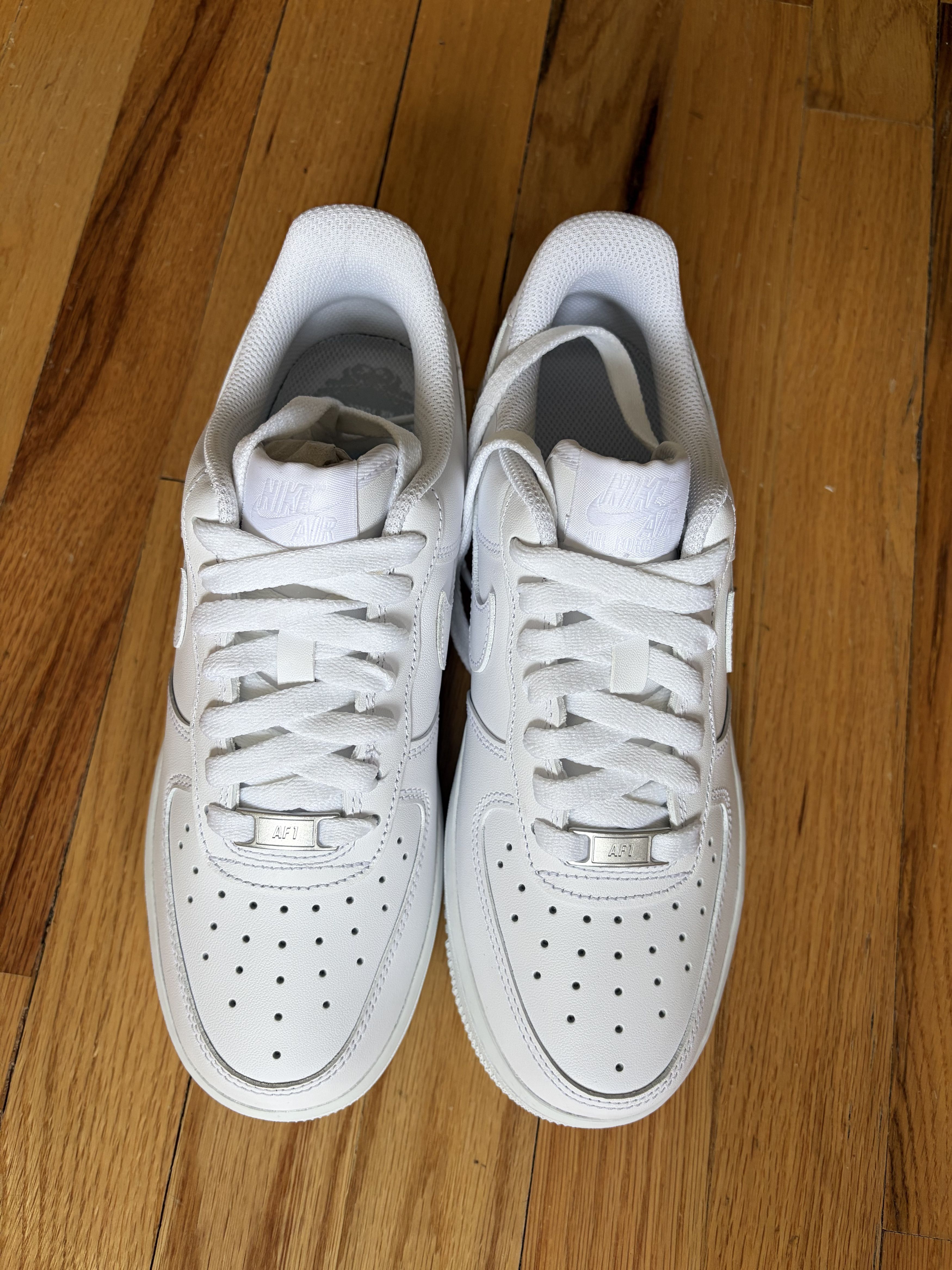 Nike Brand New White AF1 Low Size 7.5 Size US 7.5 / IT 37.5 - 1 Thumbnail
