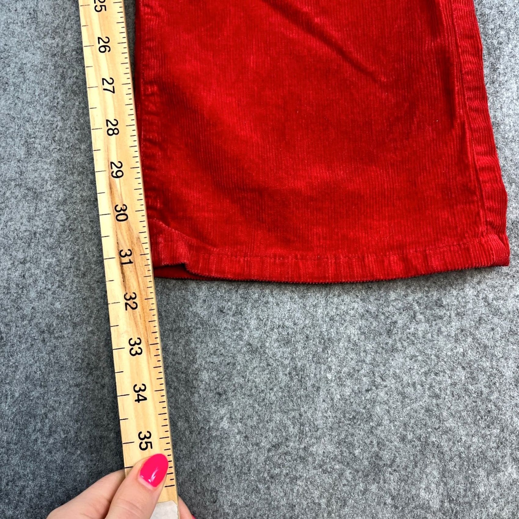 Vintage Armani Jeans Jeans Bootcut Women 6 Red Corduroy Stretch 26 32 UK VTG Denim 5-Pocket Size 28" / US 6 / IT 42 - 4 Thumbnail
