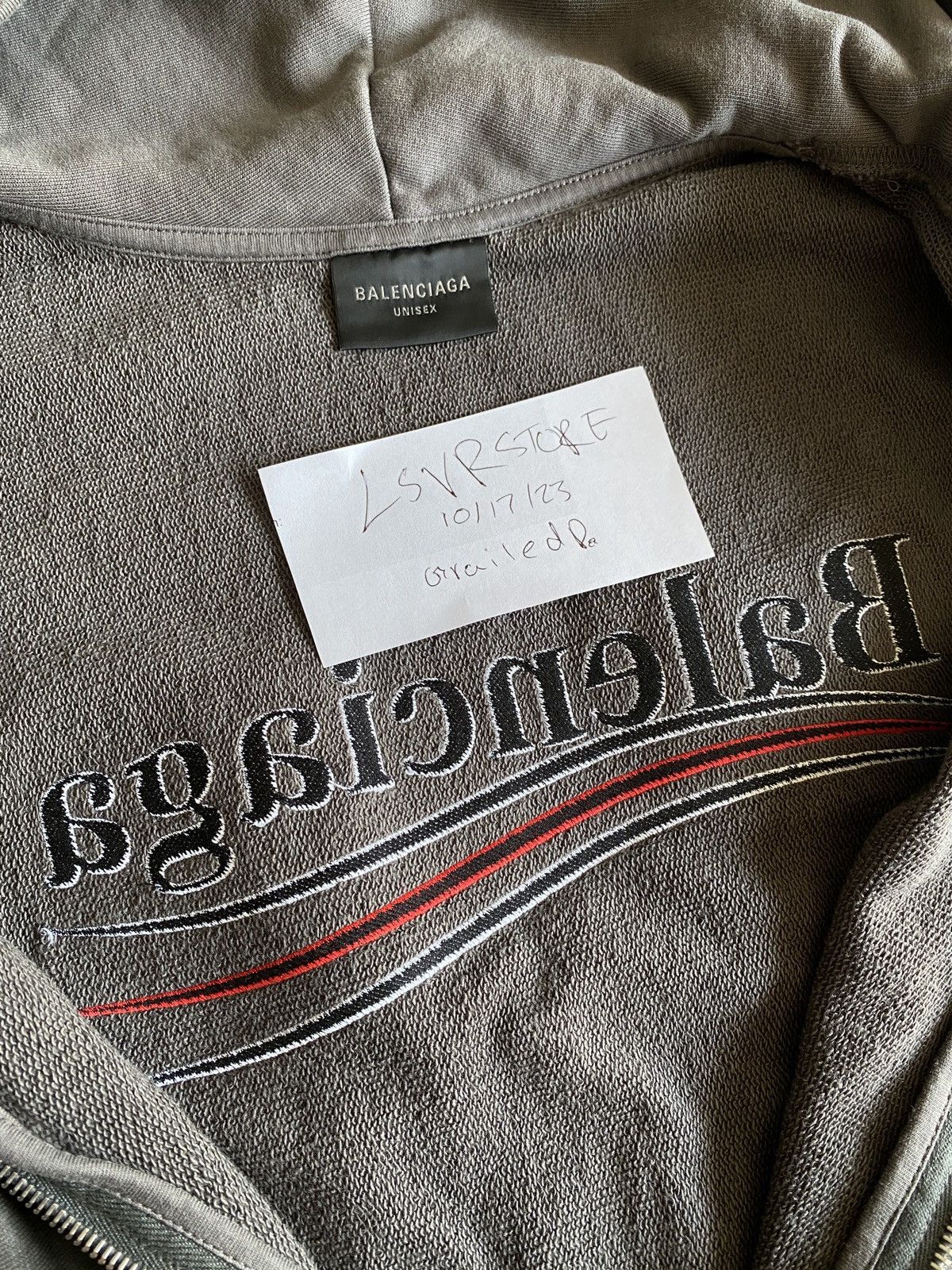 Balenciaga BALENCIAGA Destroyed Mud Gaffer Zip Hoodie Grey Medium Size US M / EU 48-50 / 2 - 4 Thumbnail