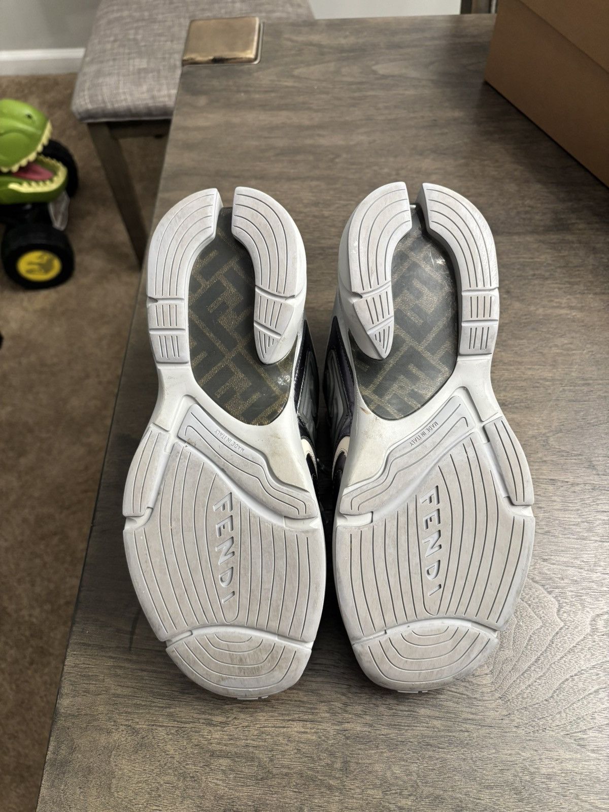 Designer × Fendi FENDI FASTER TRAINER SNEAKERS/ SHOES Size US 9 / EU 42 - 5 Thumbnail