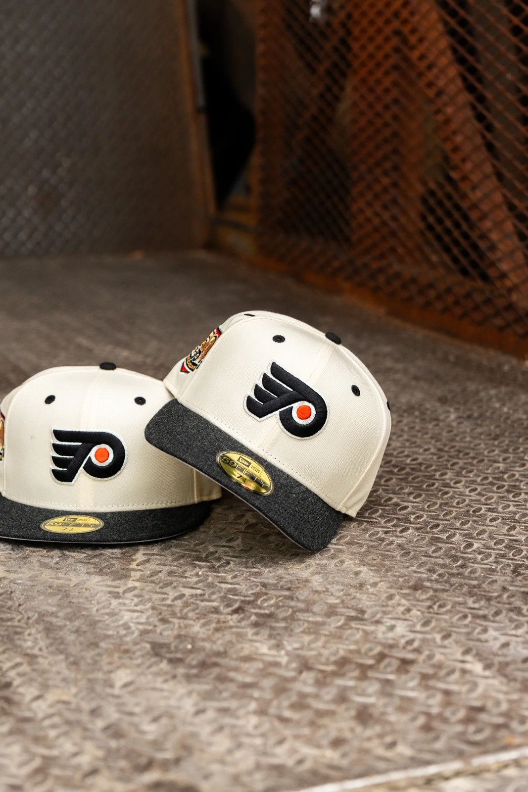 New Era New Era Flyers 50th Anniversary Grey 59Fifty 7 1/8 Fitted Size ONE SIZE - 5 Thumbnail
