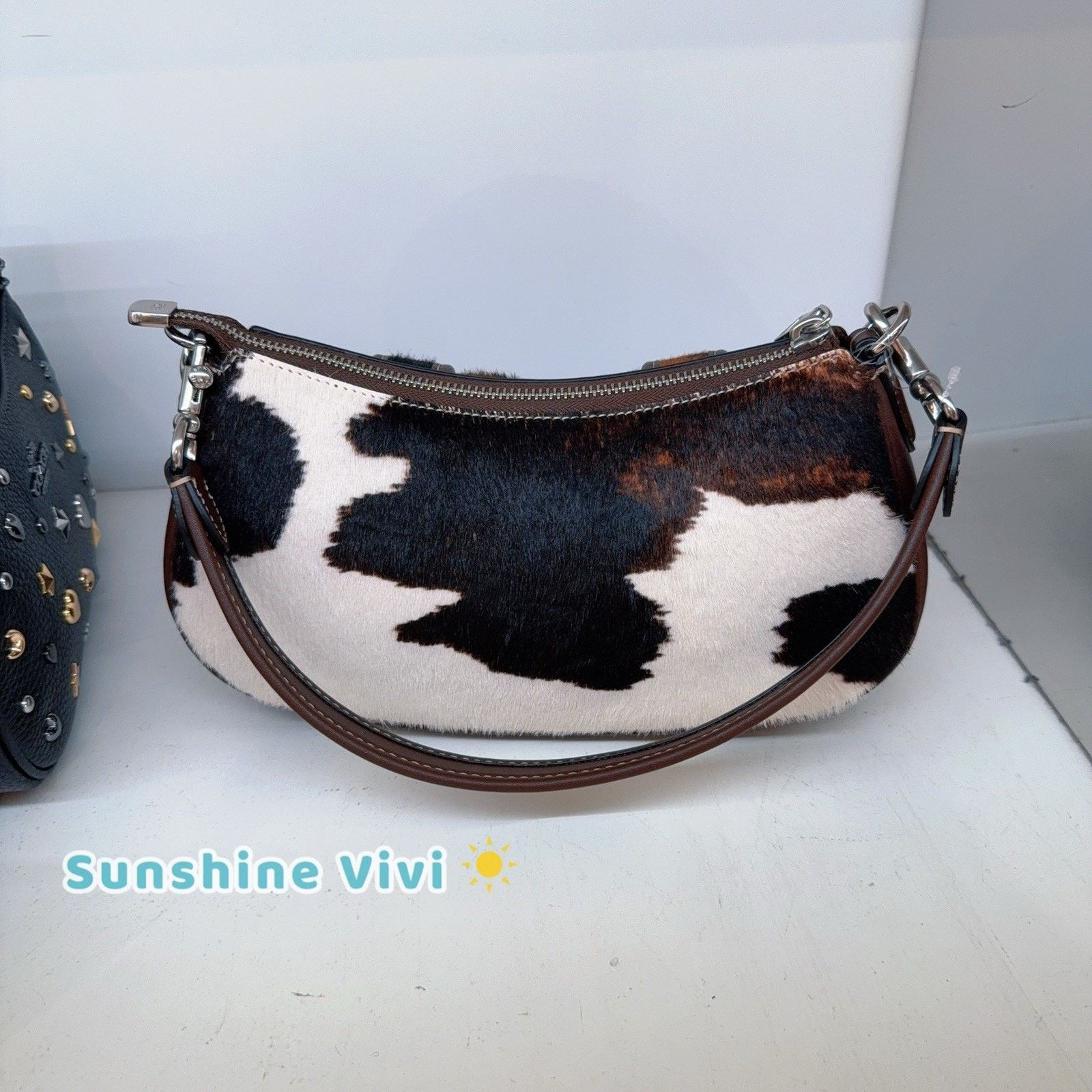Coach NWT Coach Ashton Bag Cow CCC83 cow printed haircalf Sv/Cow Size ONE SIZE - 4 Thumbnail