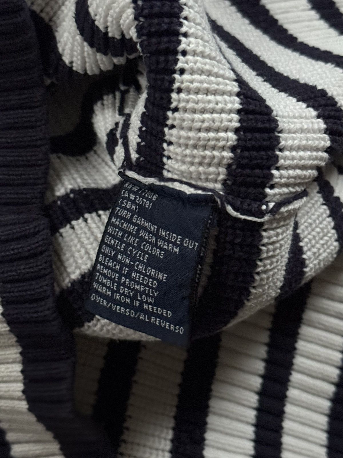 Tommy Hilfiger Tommy Hilfiger vintage striped sweater jumper pullover knit Size US S / EU 44-46 / 1 - 6 Thumbnail