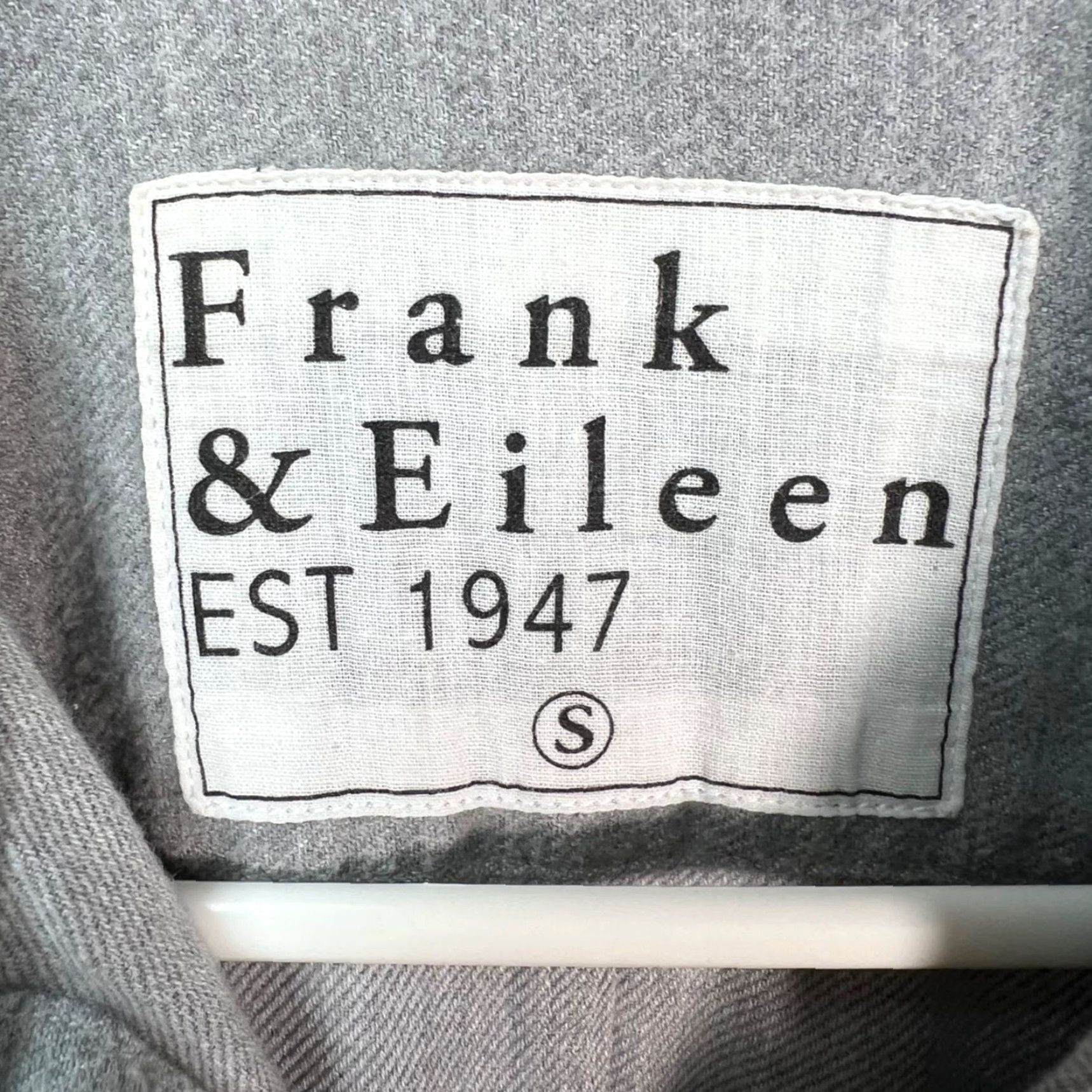 Frank & Eileen VINTAGE Frank & Eileen Womens Small Gray Shirley Button-Up Shirt 100% Cotton USA Made Size S / US 4 / IT 40 - 3 Thumbnail