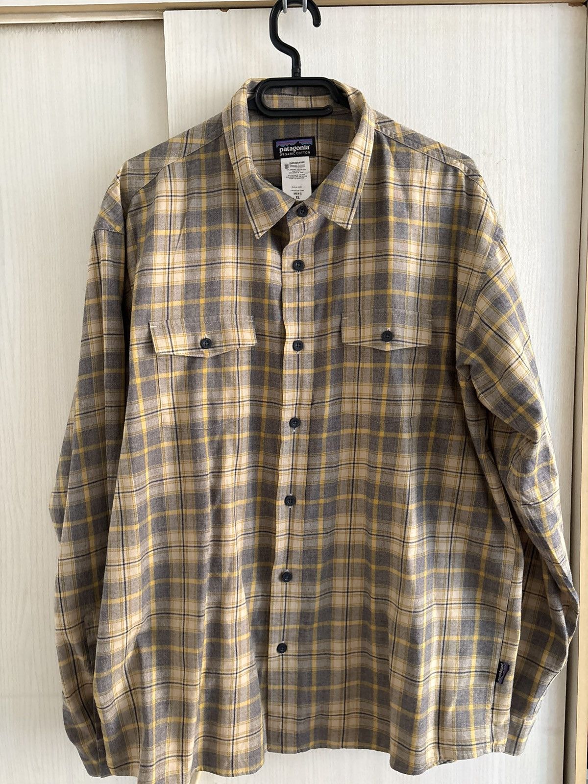 Patagonia Patagonia Organic Cotton Flannel Common threads XL yellow Size US XL / EU 56 / 4 - 2 Thumbnail