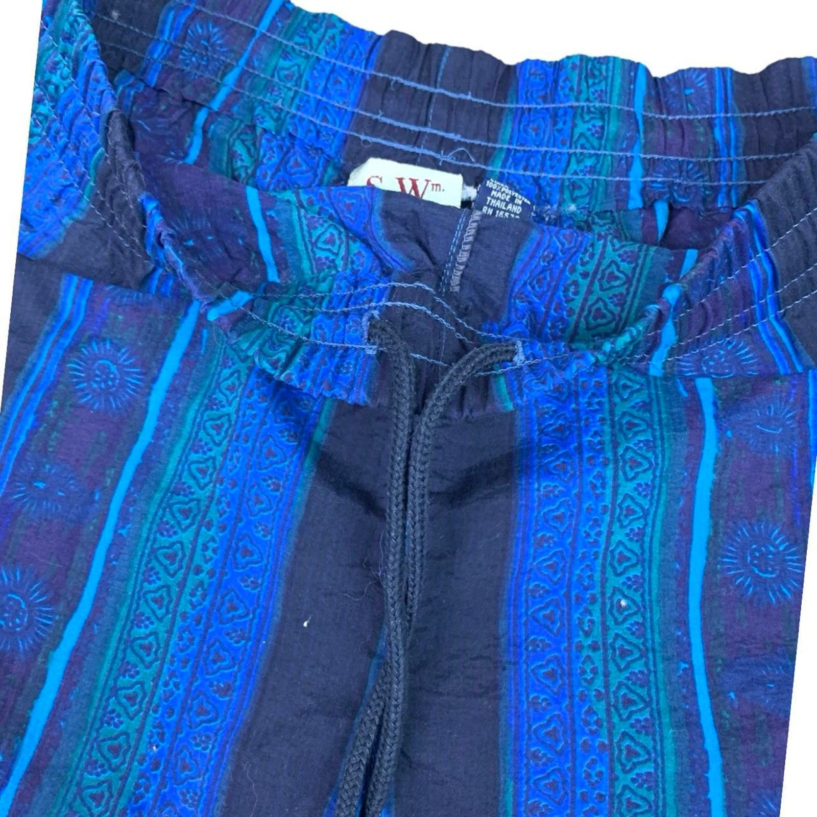 Vintage Vintage 90s Retro Nylon Shorts Size US 36 / EU 52 - 5 Thumbnail