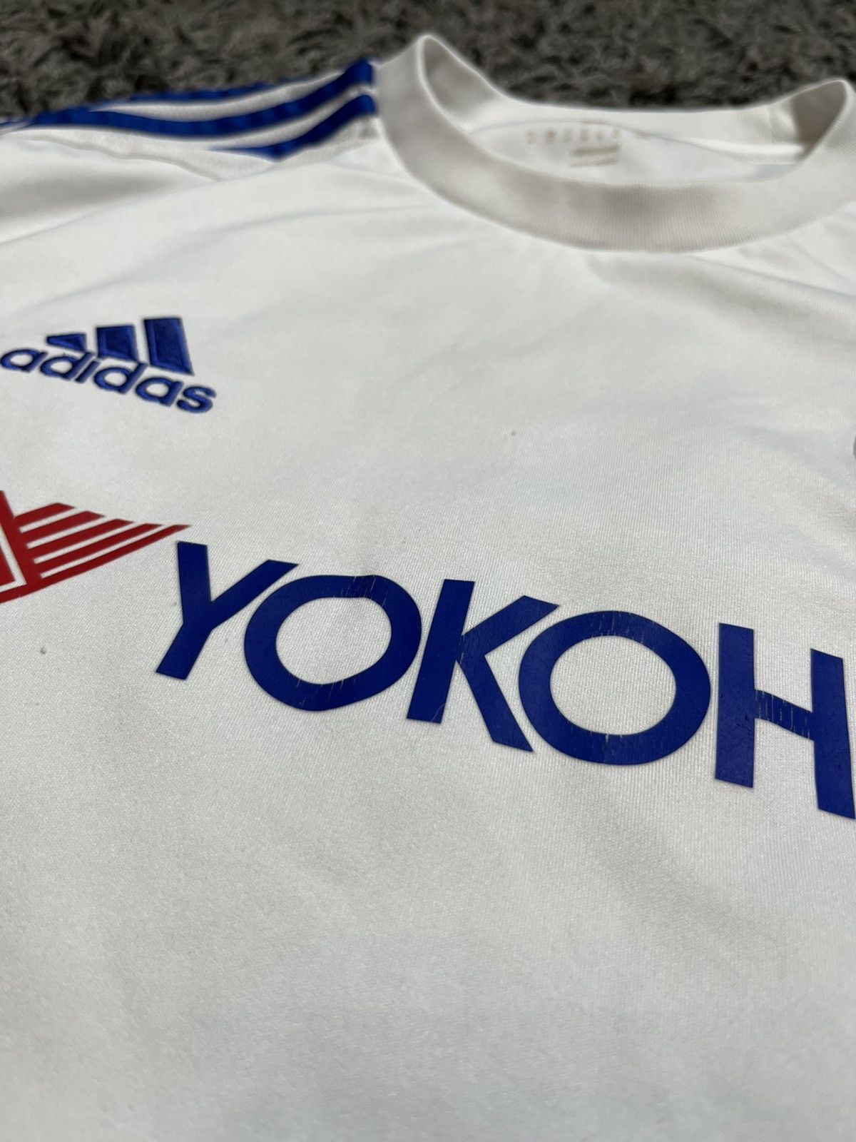Vintage CHELSEA SOCCER JERSEY 15/16 AWAY FOOTBALL SHIRT MENS Y2K Size US M / EU 48-50 / 2 - 4 Thumbnail