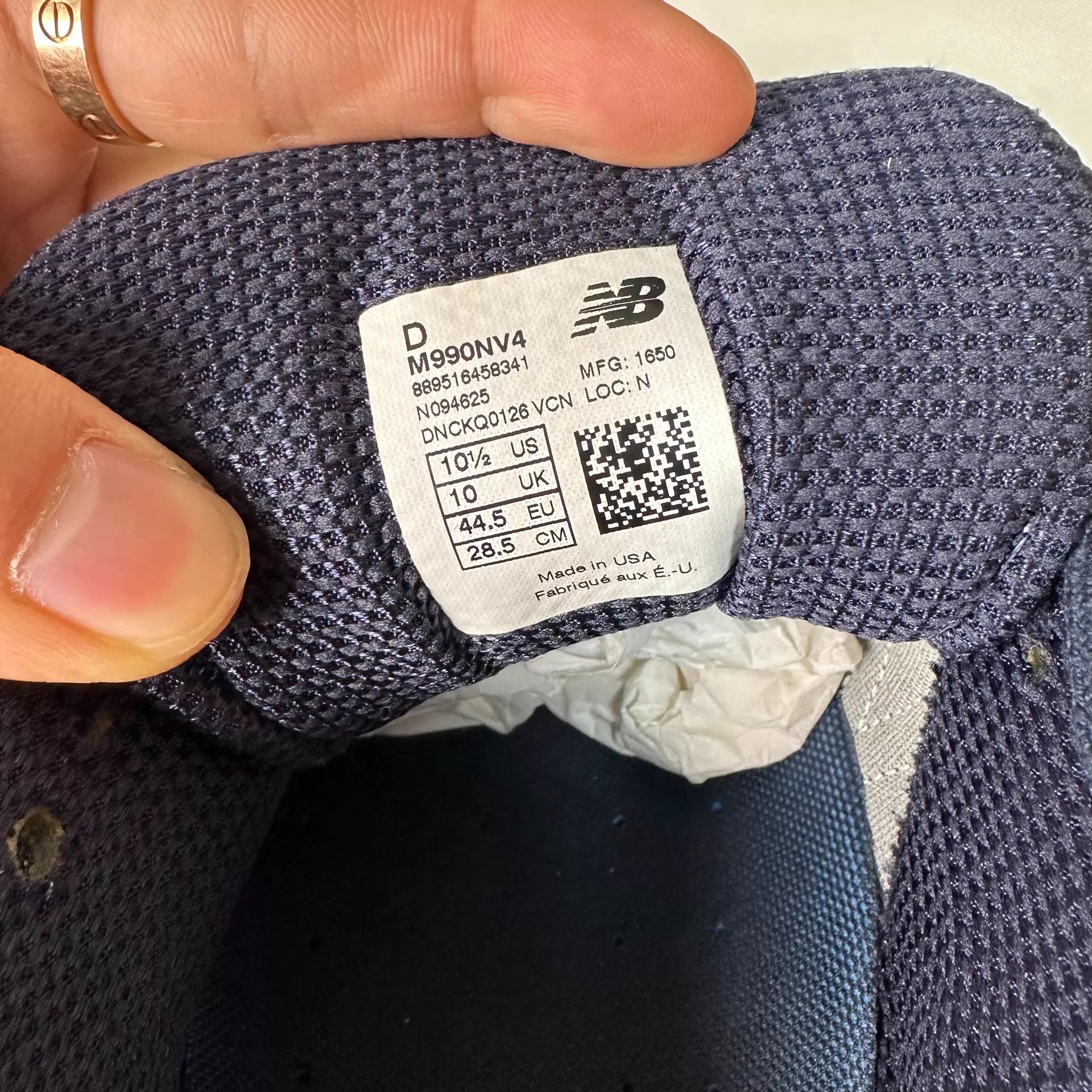 New Balance New Balance 990 V4 Retro Textile Low Unisex Run Nvy US44.5 Size US 11.5 / EU 44-45 - 8 Thumbnail