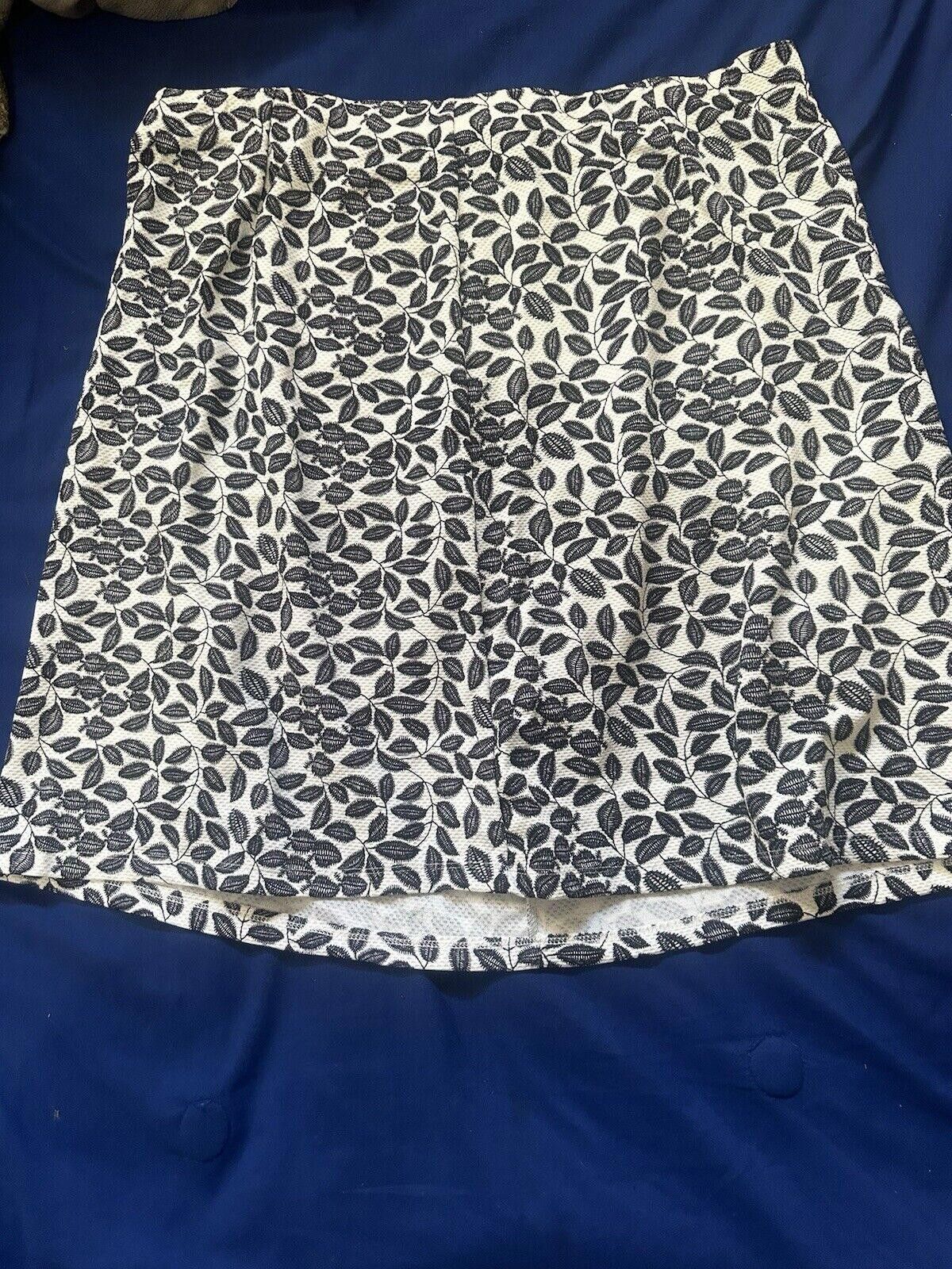Designer Catos Skirt Size 22 24 W Midi Black White Career 3X Size 42" / US 20 - 1 Thumbnail