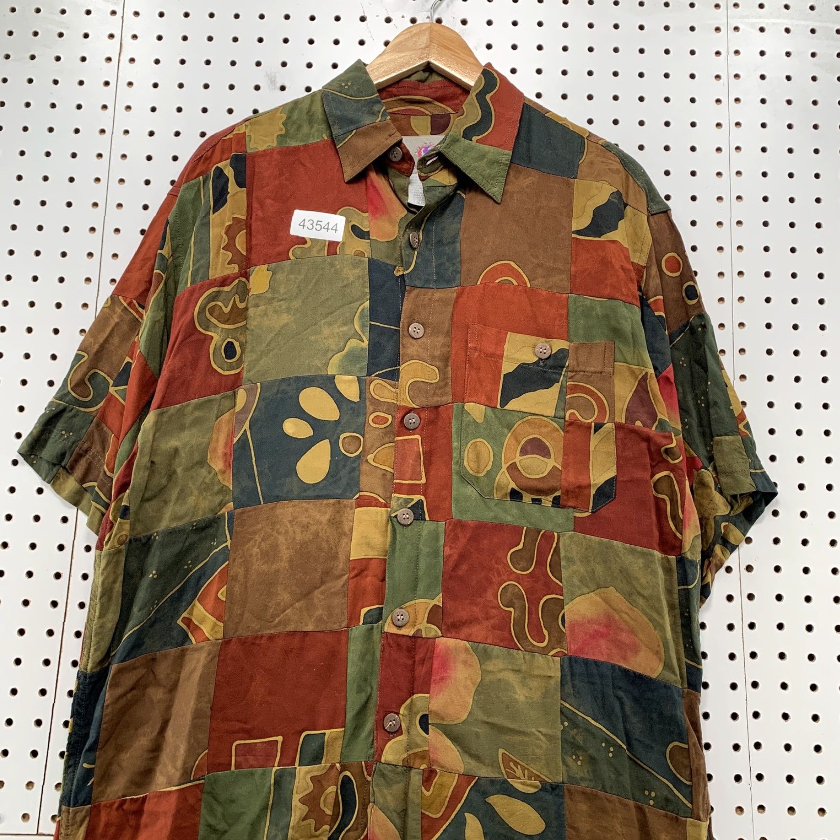 The Territory Ahead VTG Territories Ahead Rayon Button-Up Shirt Mens Medium Multicolor Casual Short Sleeve Shirt 90s Theme Mens Size US M / EU 48-50 / 2 - 2 Thumbnail