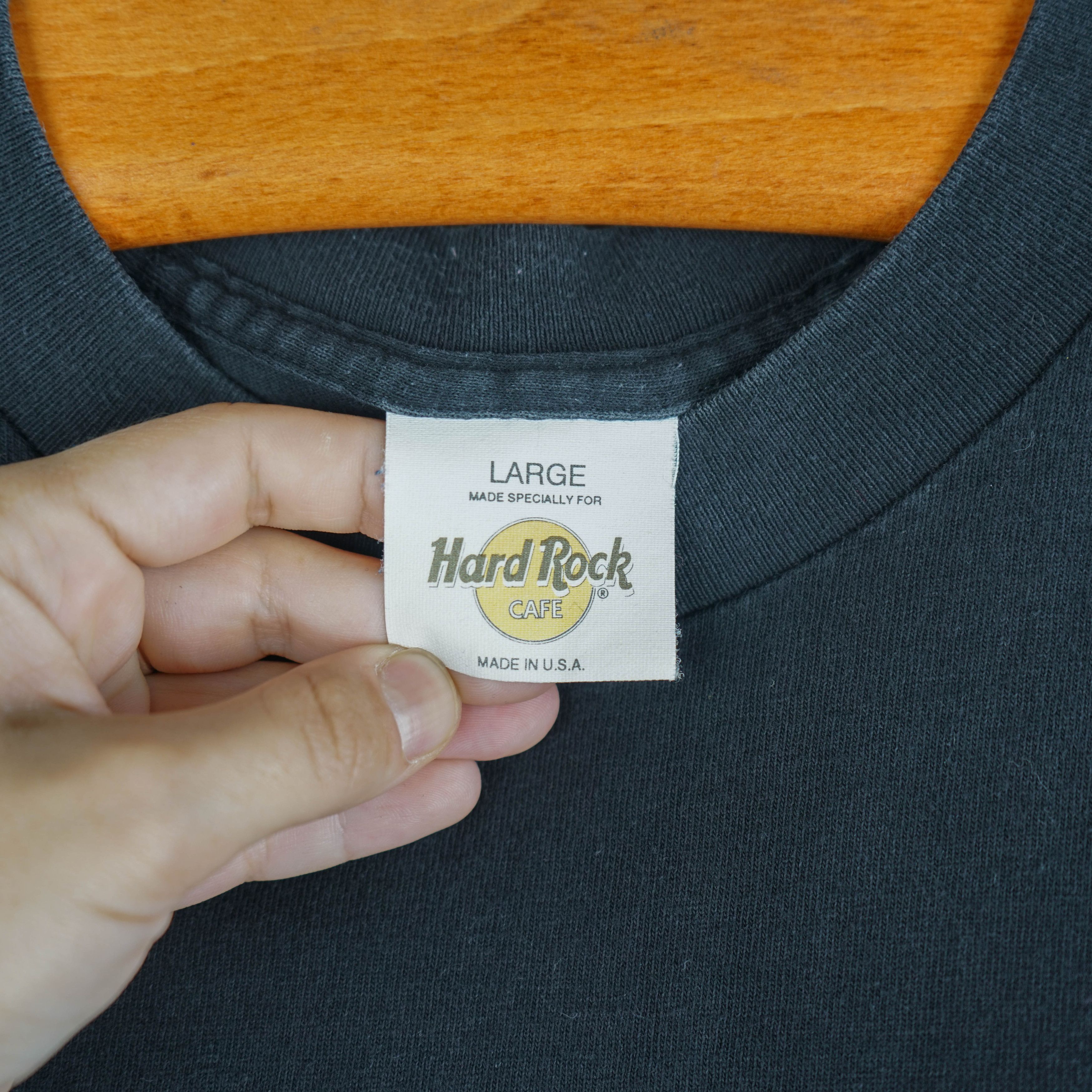 Hard Rock Cafe × Vintage Vintage 1990s Hard Rock Cafe Miami T-Shirt Size US M / EU 48-50 / 2 - 5 Thumbnail