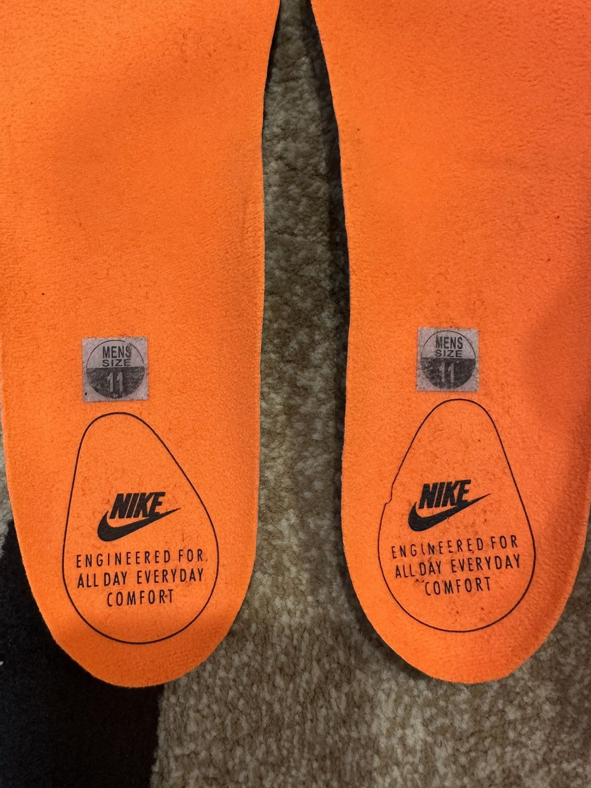 Nike Nike Just Do It Pack Air Max 1 Sz 11 GREAT CONDITION NO BOX Size US 11 / EU 44 - 7 Thumbnail