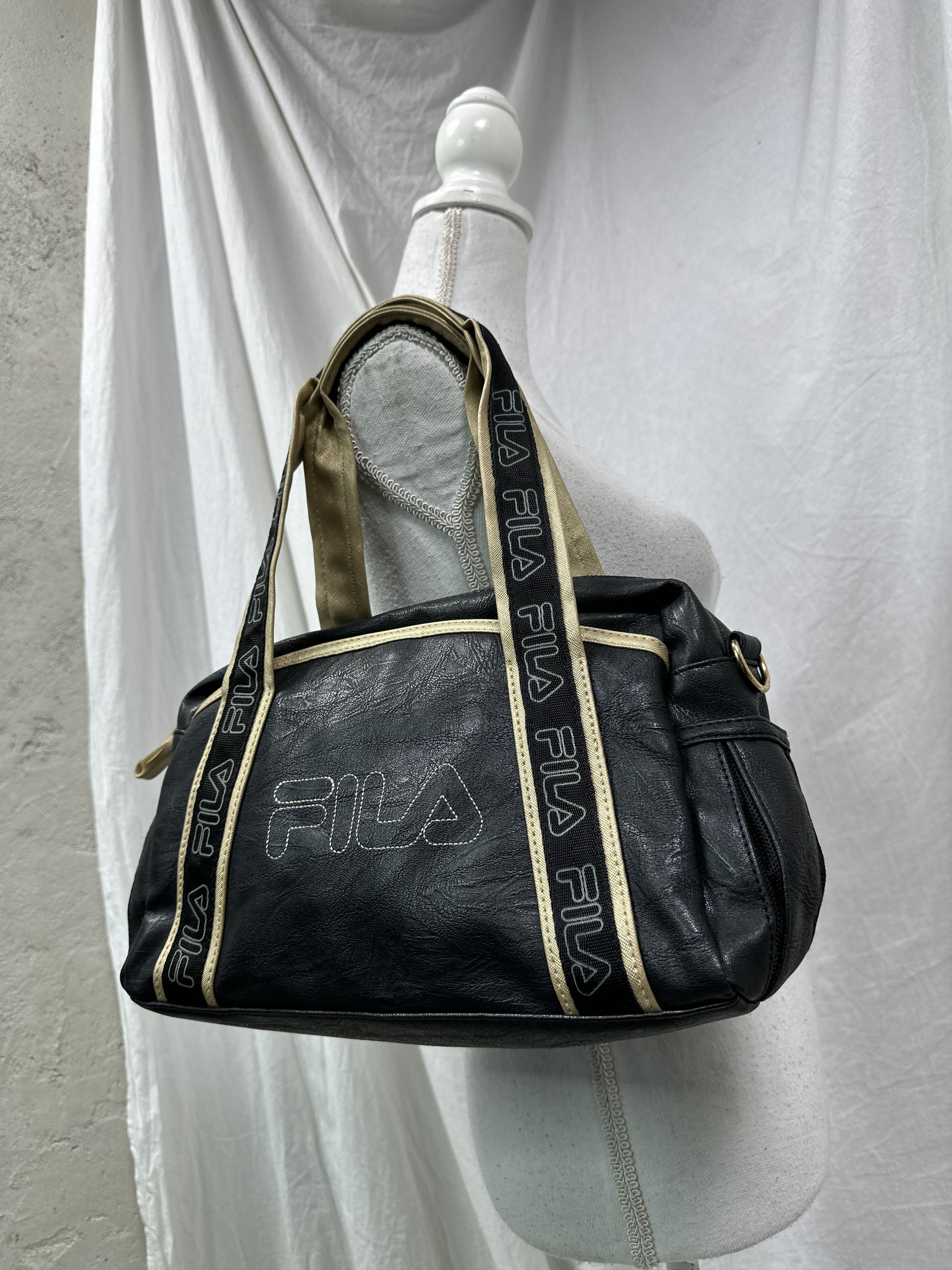 Fila Vintage Leather Fila Bowling Bag Made in Italy Y2K Size ONE SIZE - 1 Thumbnail