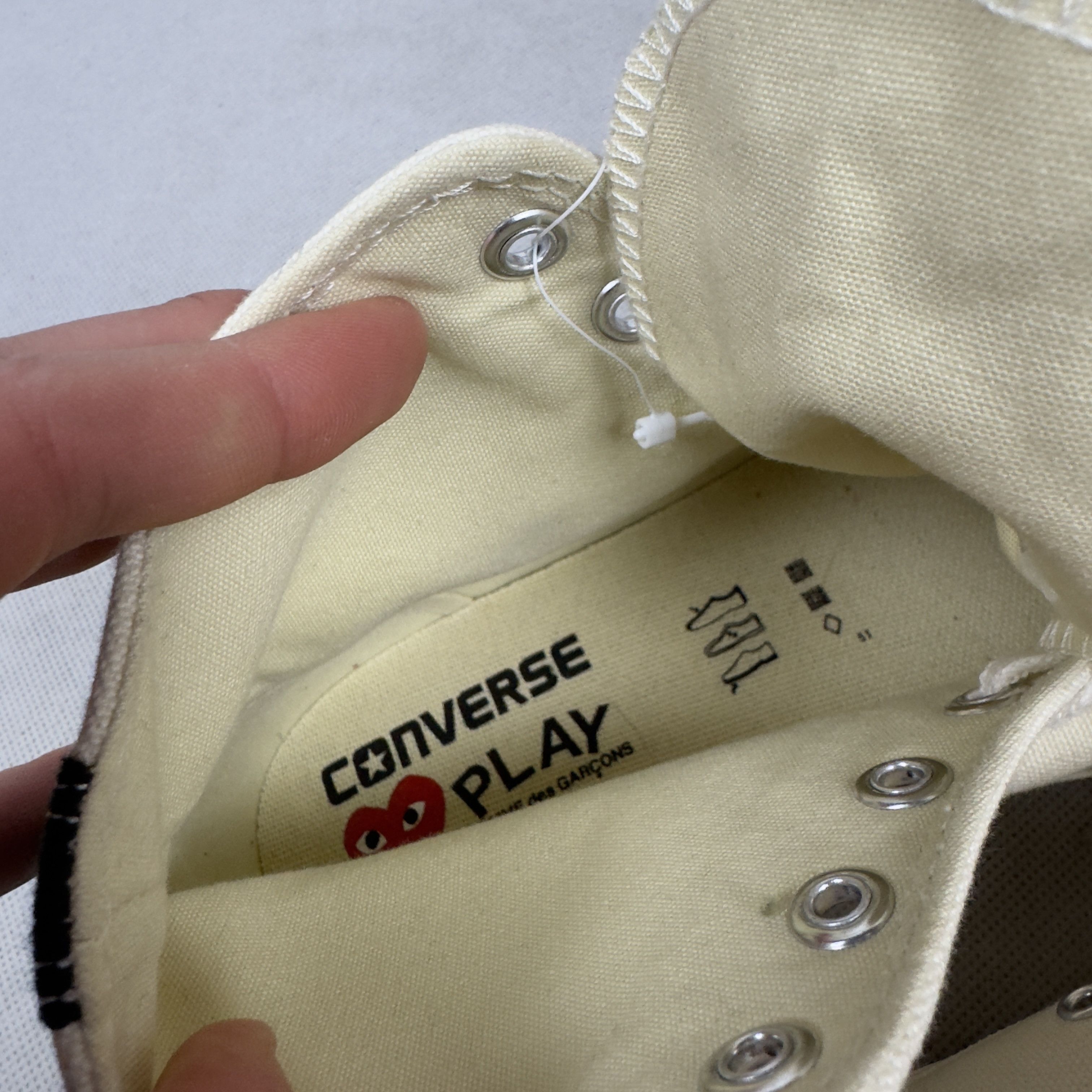 Comme des Garcons × Converse Converse Chuck 70 CDG HI 150205C Unisex Skate Shoes M7/W9 Size US 7 / EU 40 - 7 Thumbnail