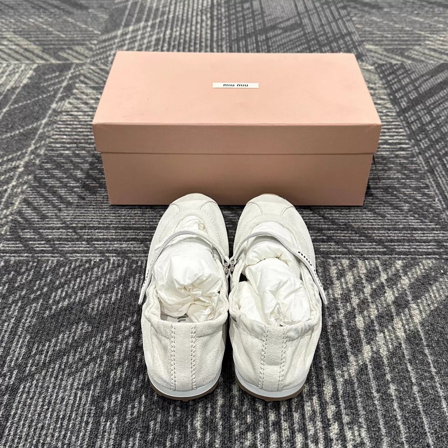 Miu Miu Miu Miu flat ballet Mary Jane shoes size 36.5 Size US 6 / IT 36 - 3 Thumbnail