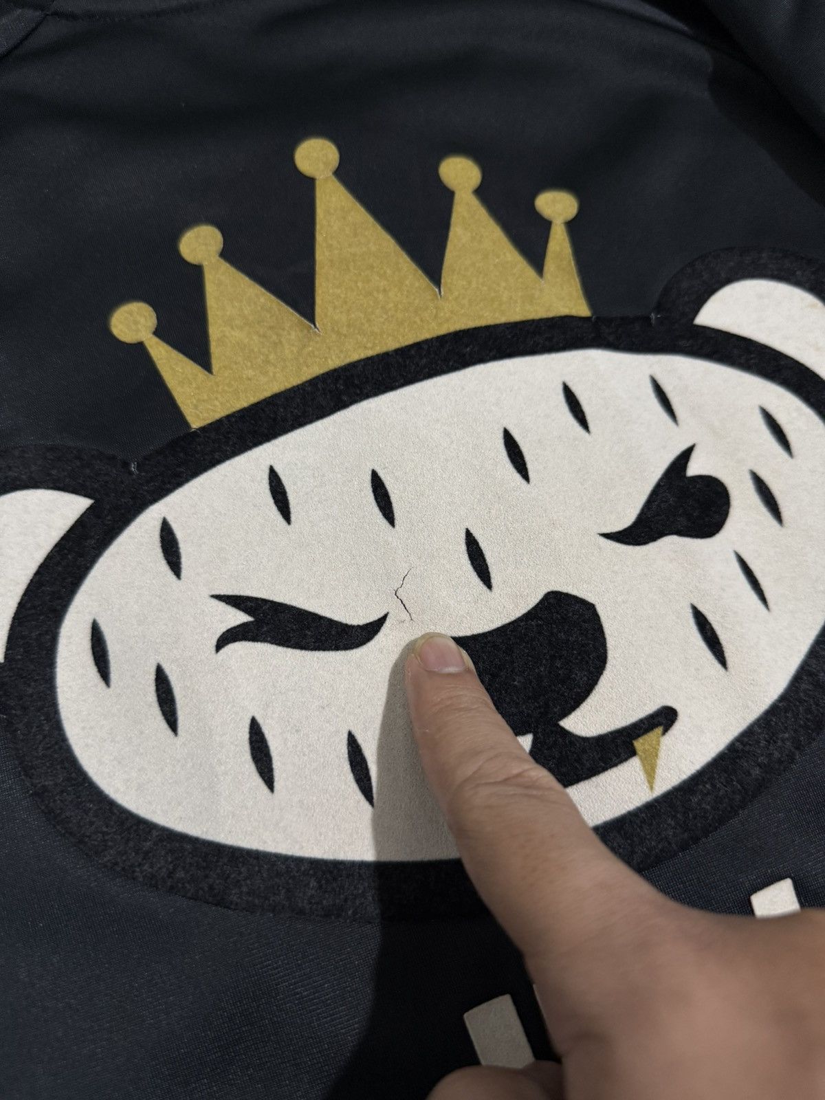 Adidas × Nigo Rare adidas x nigo bear tracktop Size US S / EU 44-46 / 1 - 3 Thumbnail