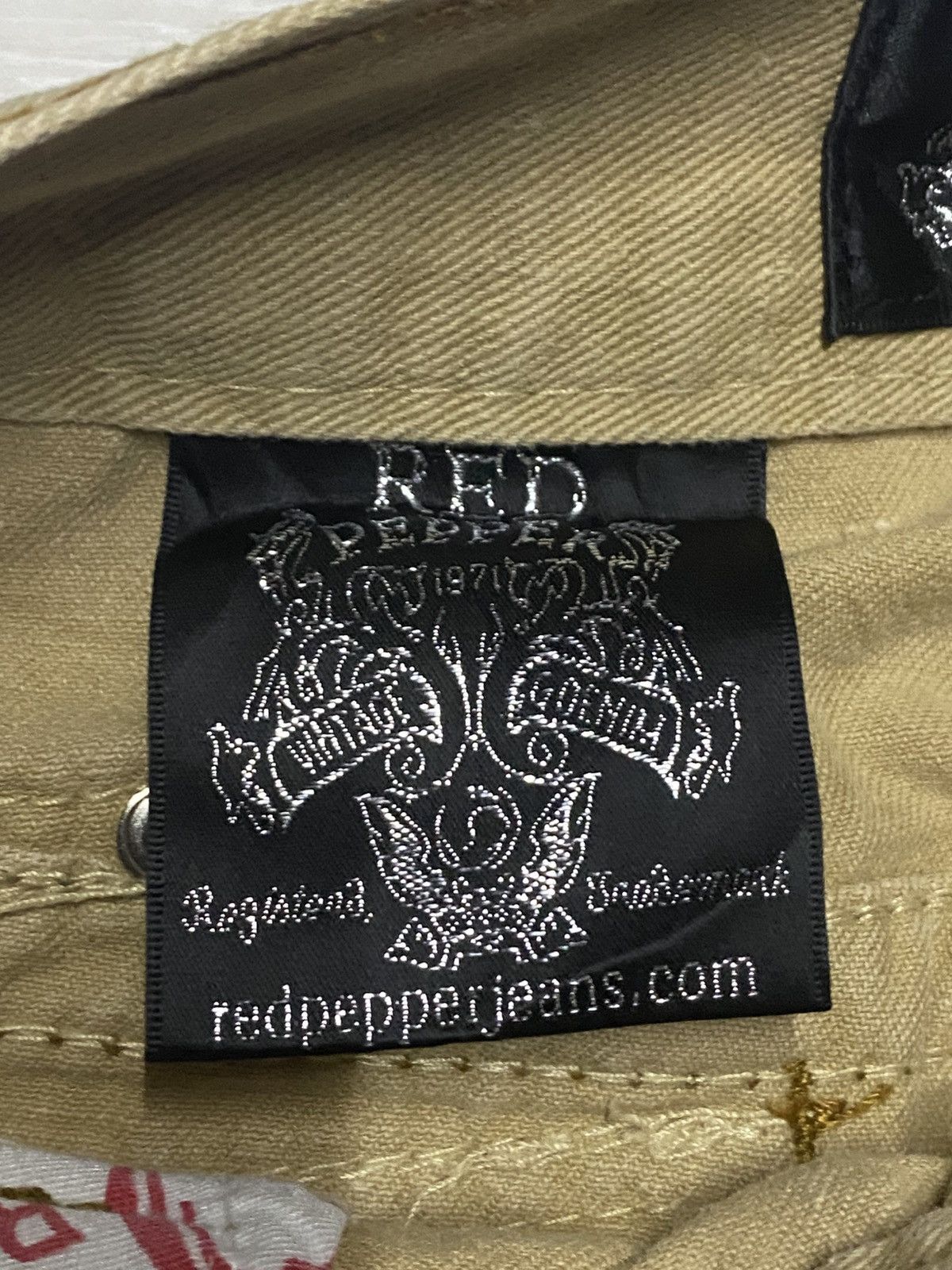 Japanese Brand Red Pepper Avantgarde Skull Button Distressed Loose Jeans Size US 33 - 20 Thumbnail