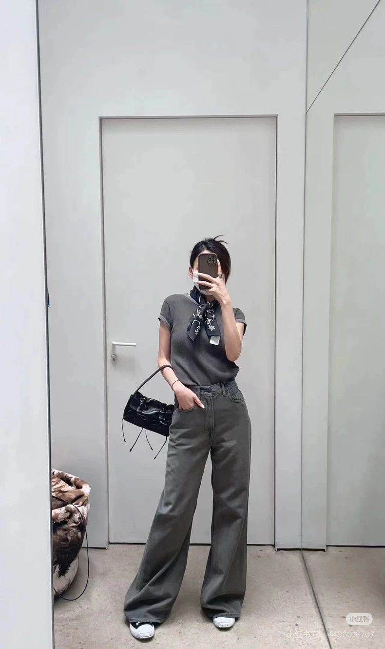 Acne Studios Acne studios Washed grey micro-cropped jeans 2502-Nextarrow Size US 30 / EU 46 - 6 Thumbnail