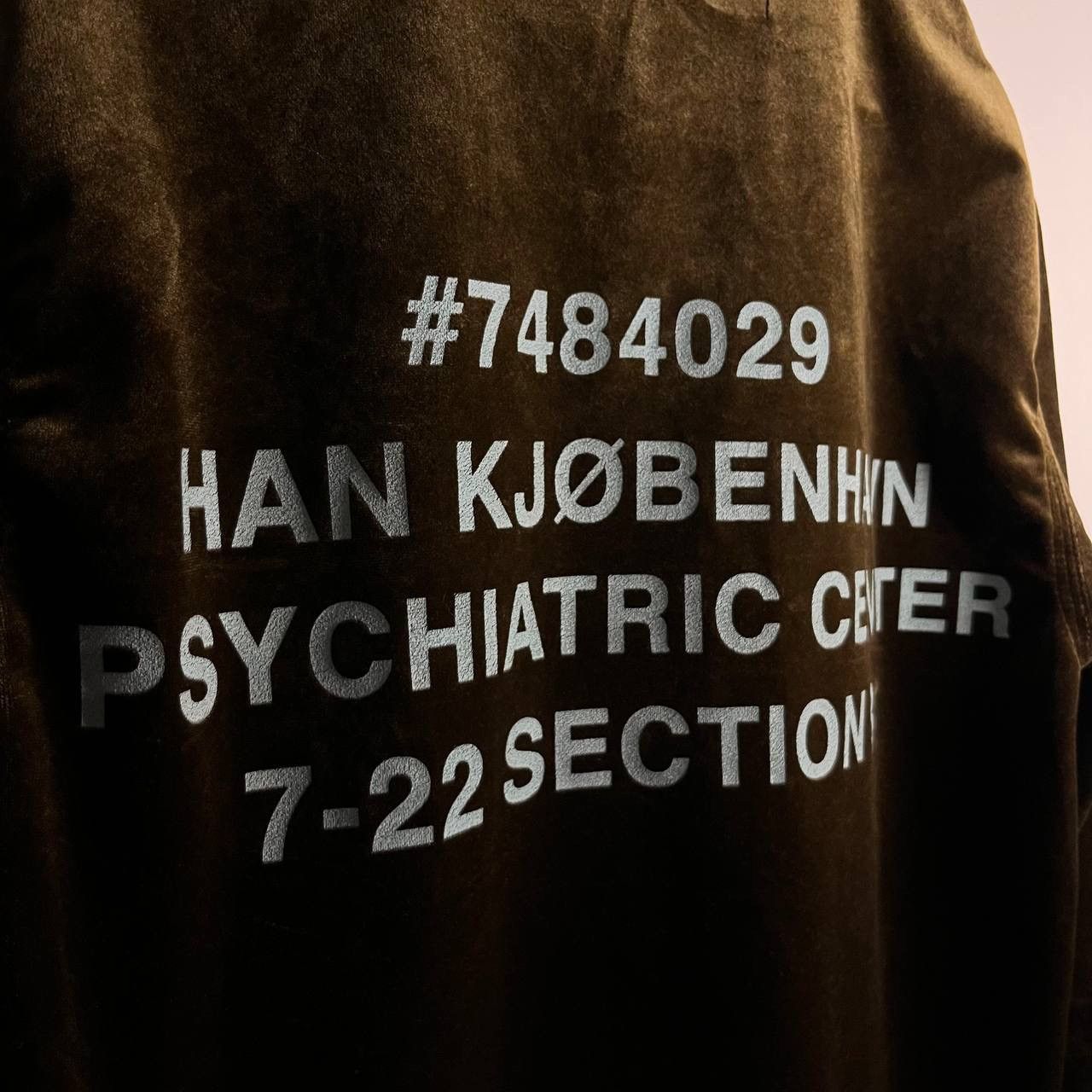 Han Kjobenhavn Han Kjobenhavn Psychiatric Center Brown Velvet Shirt Size US S / EU 44-46 / 1 - 2 Thumbnail