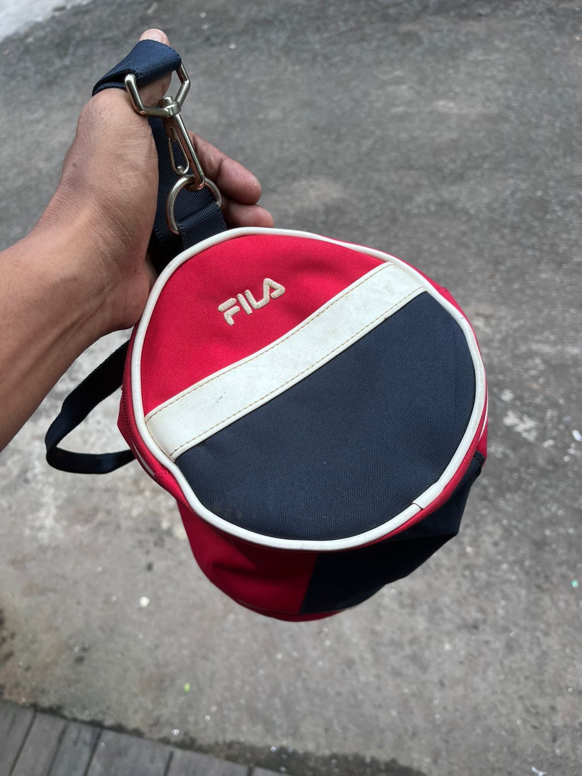 Fila VTG 2007 Fila "Spirito Sportivo" Mini Duffle Sling Bag Y2K Size ONE SIZE - 3 Thumbnail