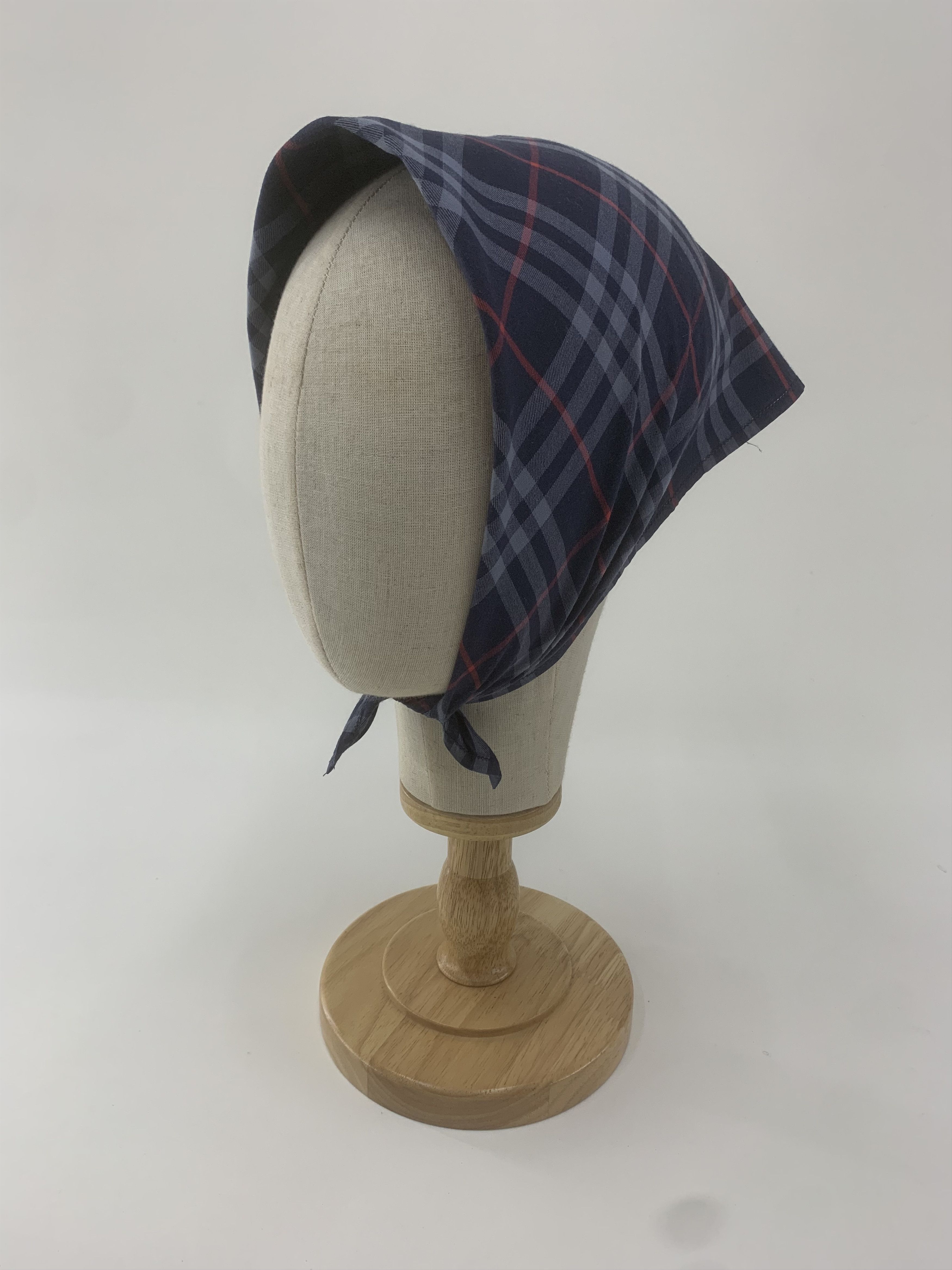 Burberry Burberry Handkerchief Bandana Neckerchief Pocket Square Size ONE SIZE - 1 Thumbnail