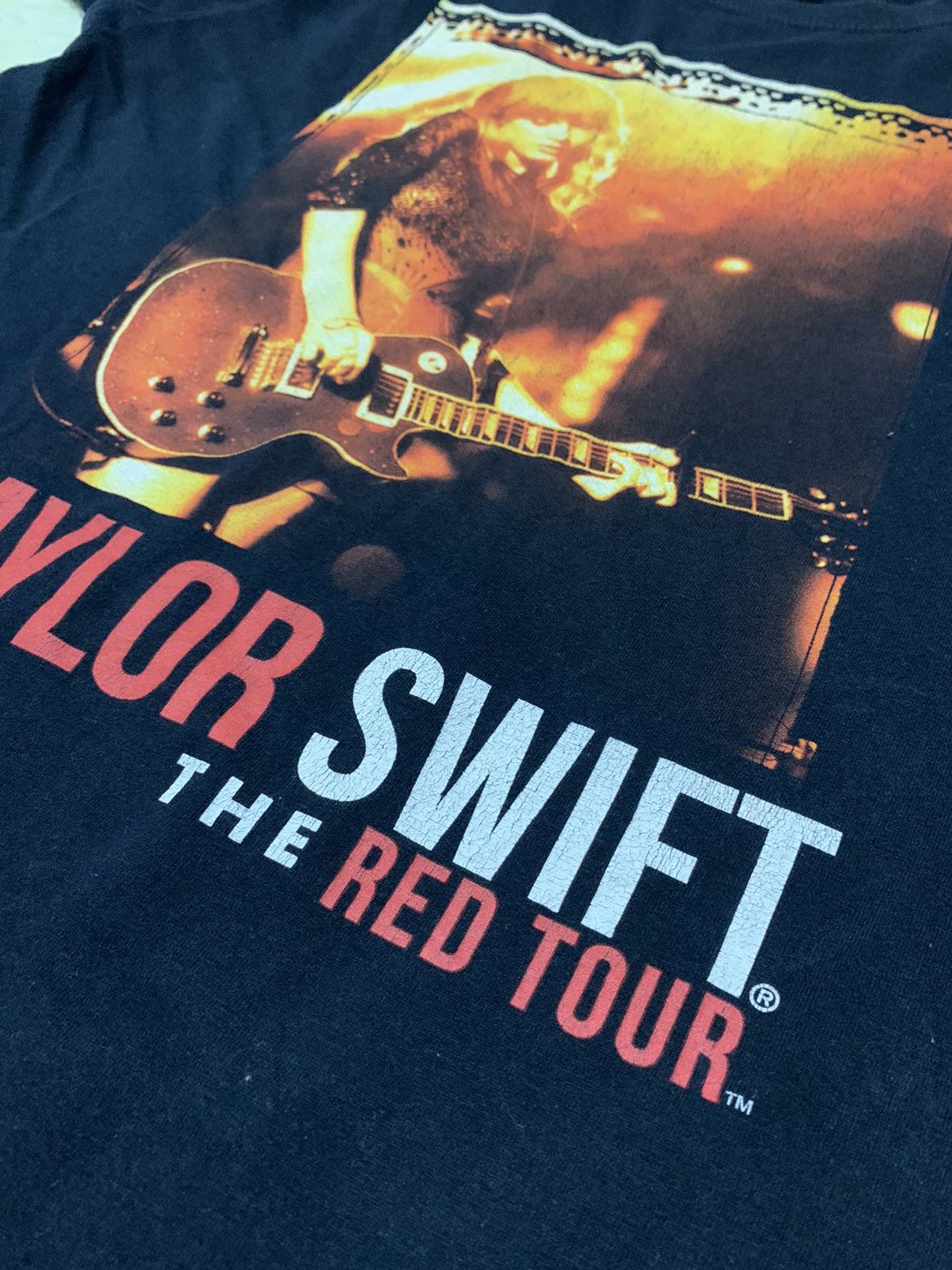 Band Tees × Vintage Taylor Swift The Red Tour Merch country pop music Size US S / EU 44-46 / 1 - 9 Thumbnail