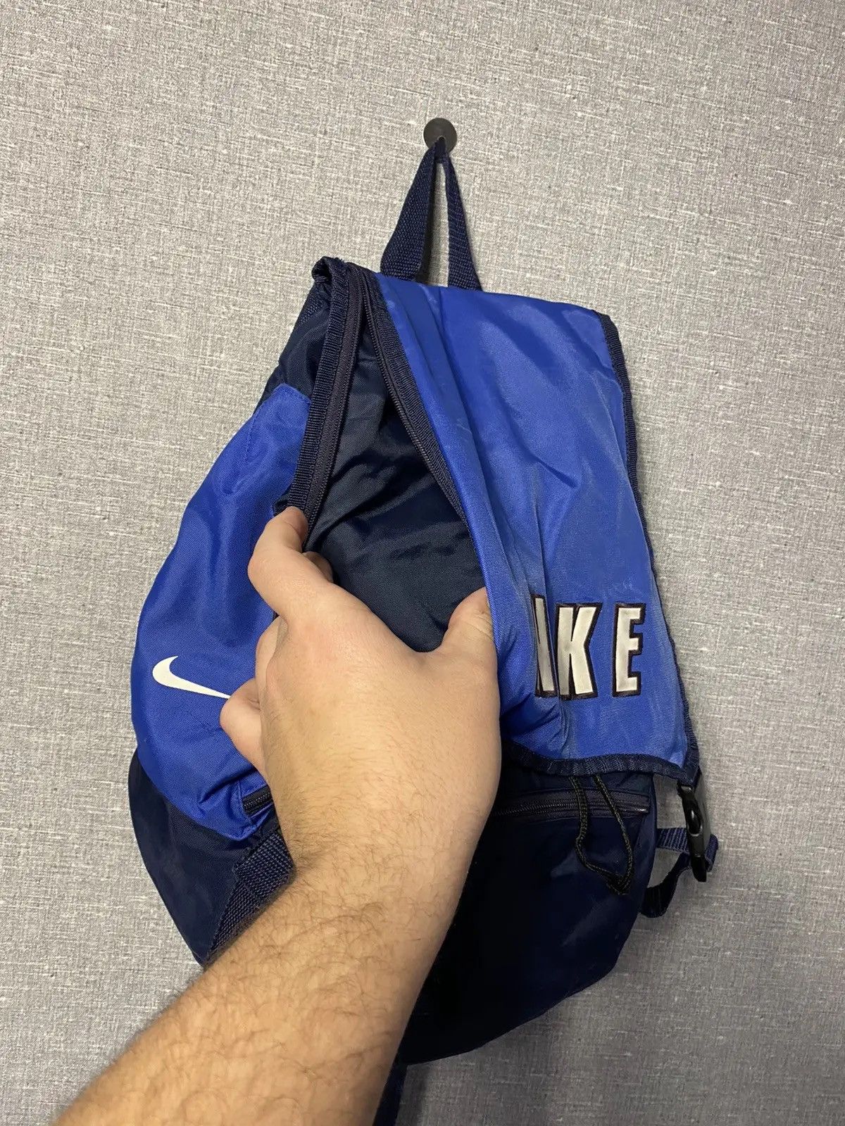 Nike × Vintage Vintage Y2K Nike Big Logo Backpack Size ONE SIZE - 11 Thumbnail