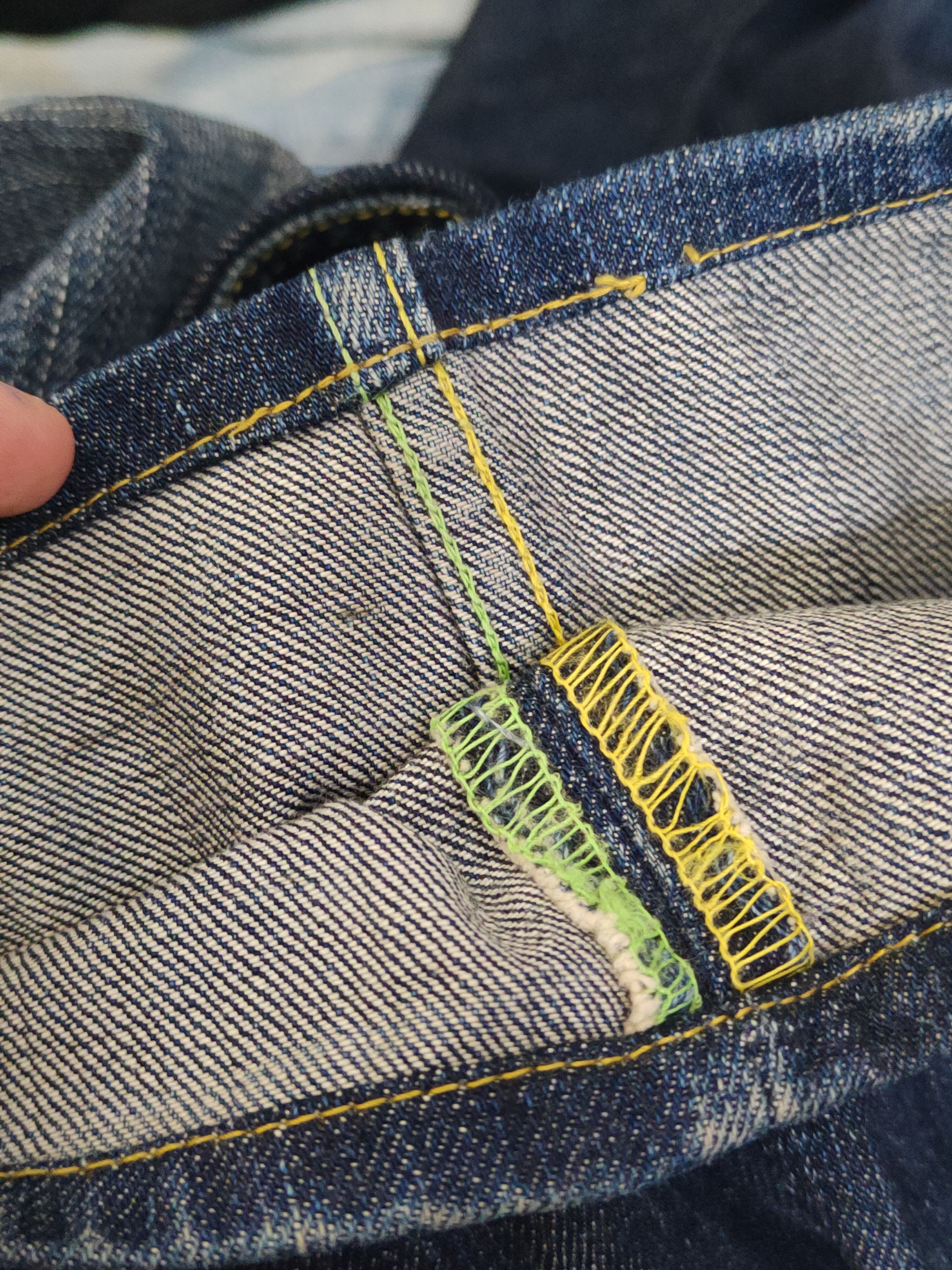 Levi's 503 Levi's Dark Blue Distressed Ripped denim Jeans #W1725 Size US 34 / EU 50 - 14 Thumbnail