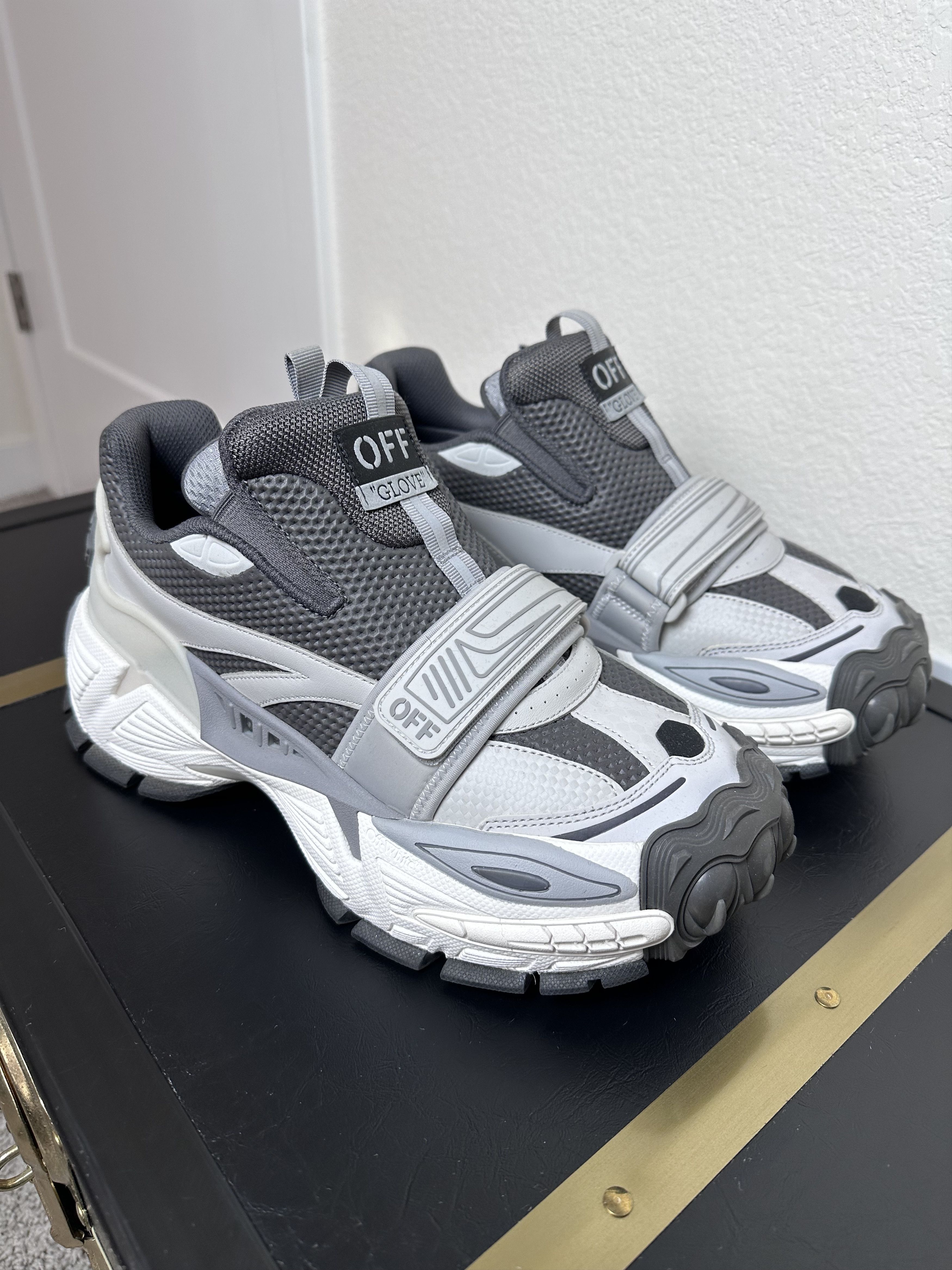 Off-White Glove Slip-On Sneaker