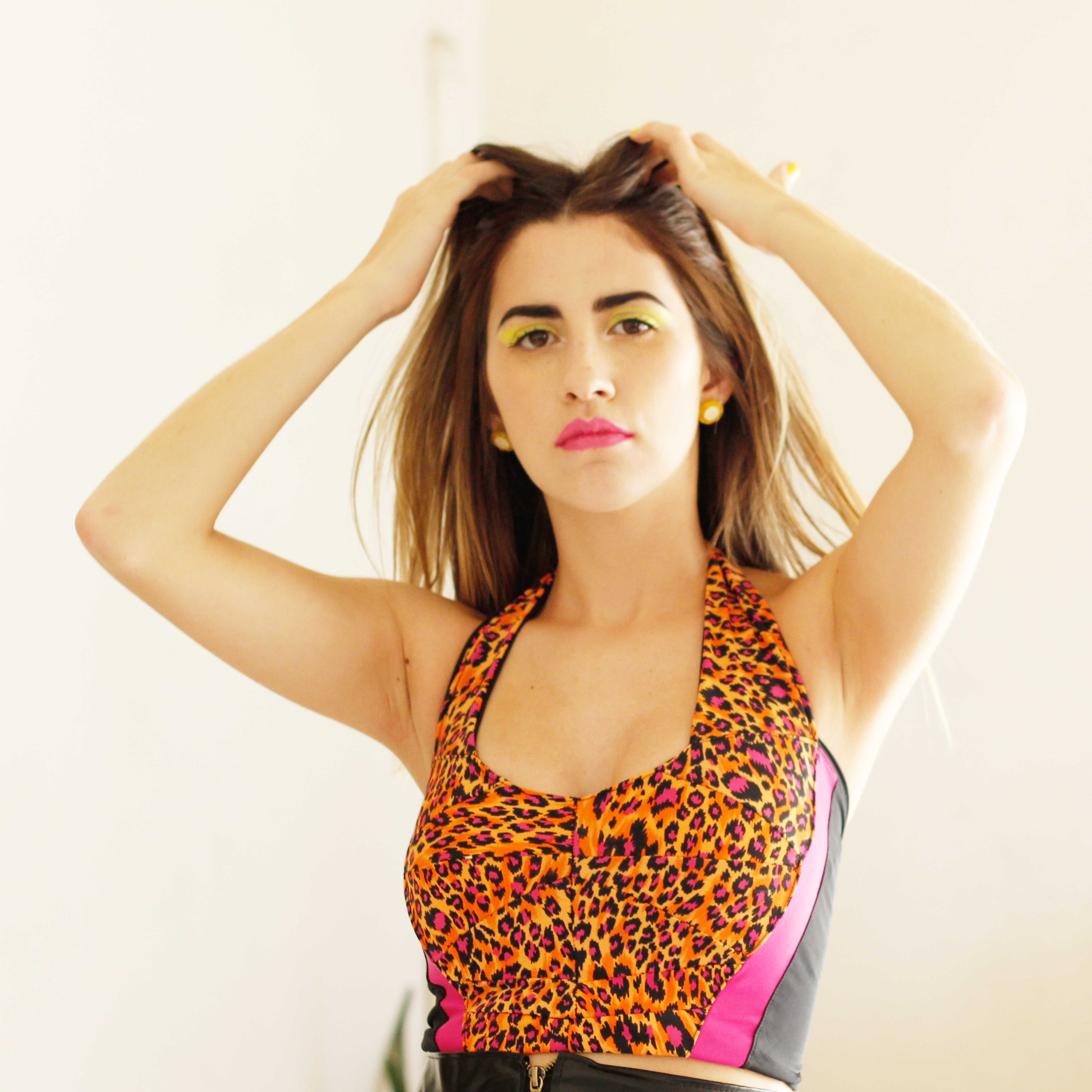 Designer #04. Bestia Halterneck top by YUNTA Size S / US 4 / IT 40 - 1 Thumbnail