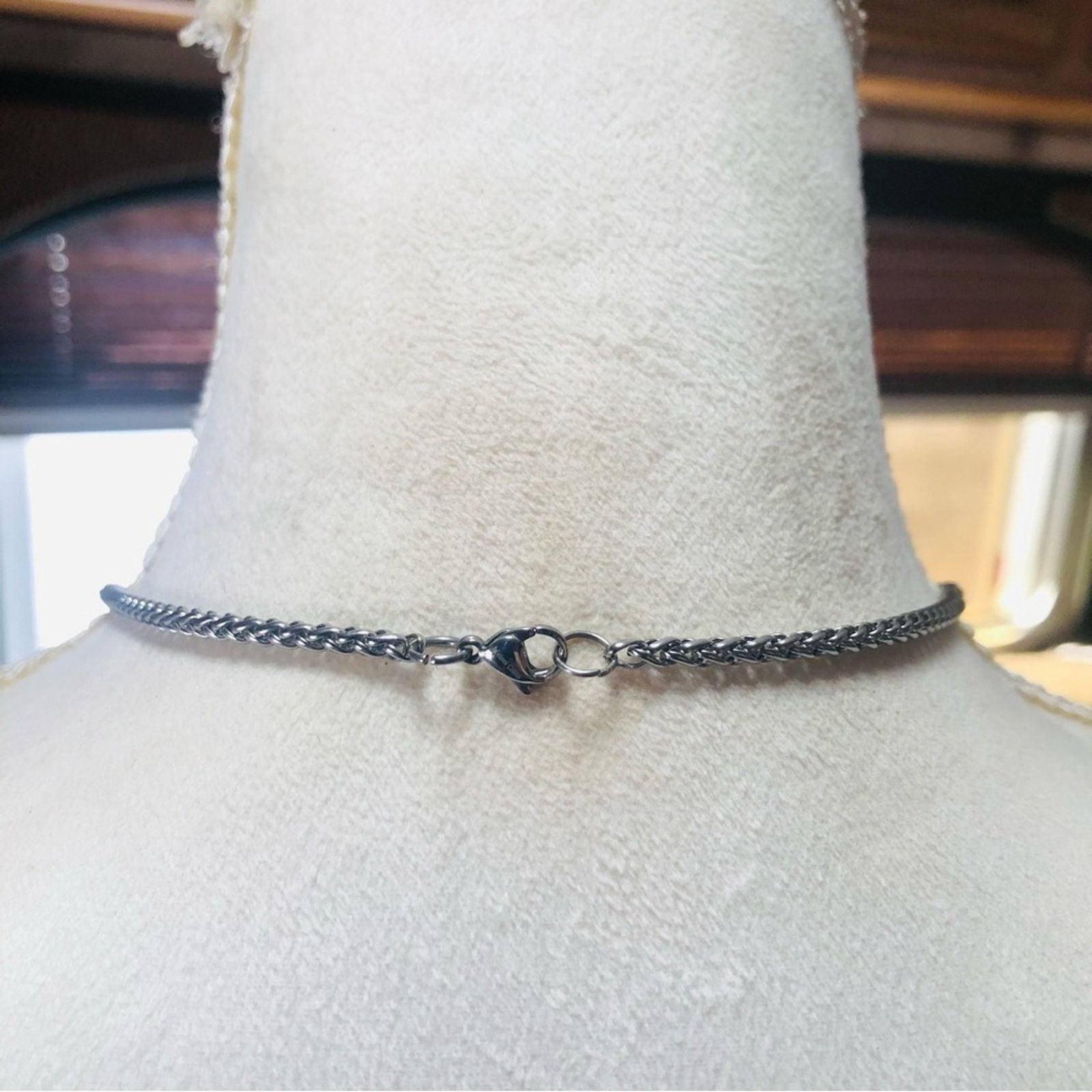 Other Filigree shell stone drop pendant on chain necklace Size ONE SIZE - 5 Thumbnail