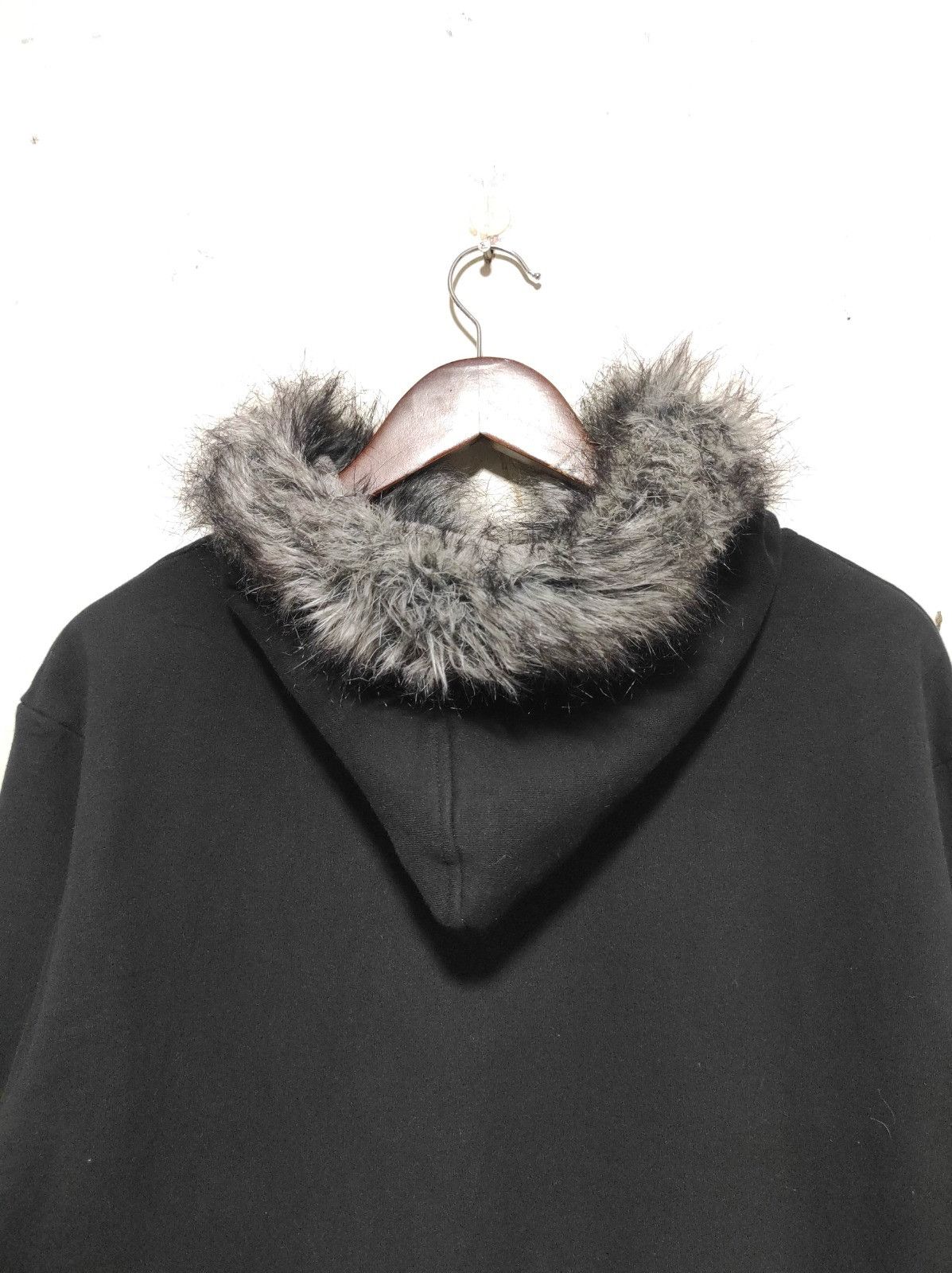 Japanese Brand Impala poem zip fur hoodie ifsix LGB style Size US L / EU 52-54 / 3 - 15 Thumbnail