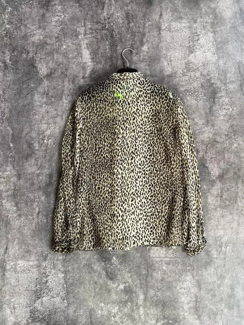 Saint Laurent Paris Saint Laurent Paris Lace Collar Leopard Print Shirt Size XS / US 0-2 / IT 36-38 - 2 Thumbnail