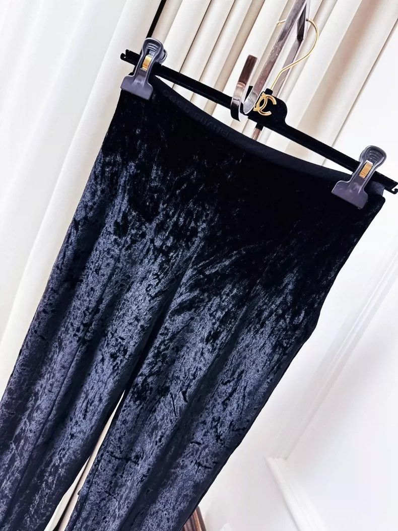 Chanel Chanel 21A Castle Series Black Velvet Bow Leggings Size 25" / US 0 / IT 36 - 2 Thumbnail