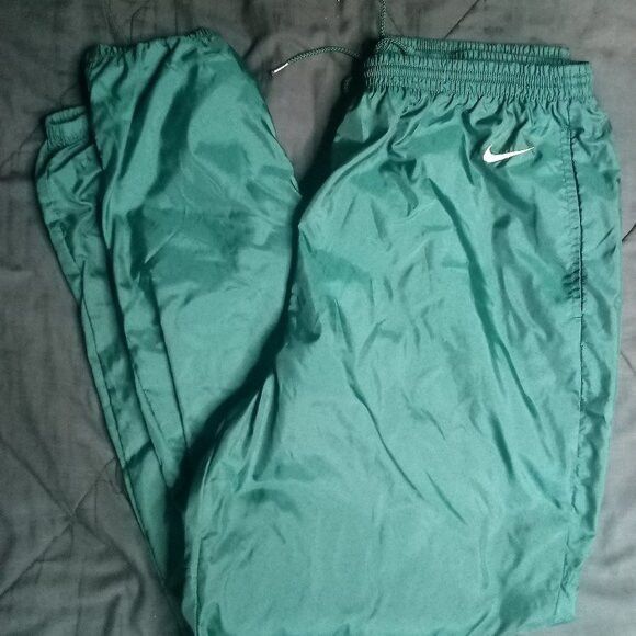 Nike Vintage 90s Nike Wind Pants Joggers Trainers Green Size US 34 / EU 50 - 1 Thumbnail