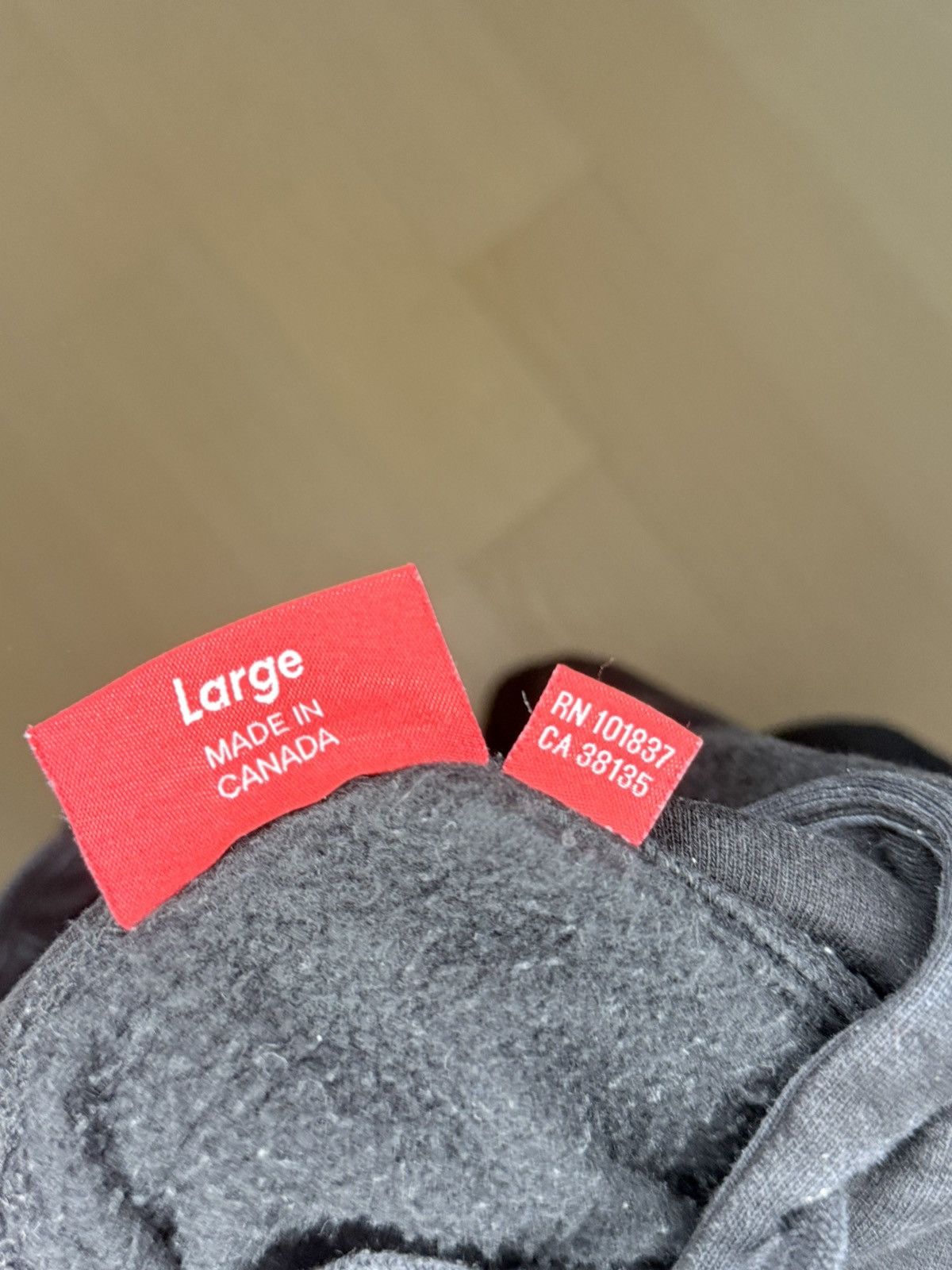 Supreme Supreme Tag Hooded Sweatshirt - Black Size US L / EU 52-54 / 3 - 3 Thumbnail